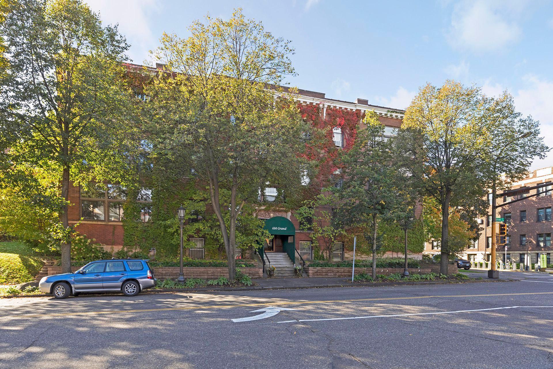 614 Grand Avenue Unit: 3EE
