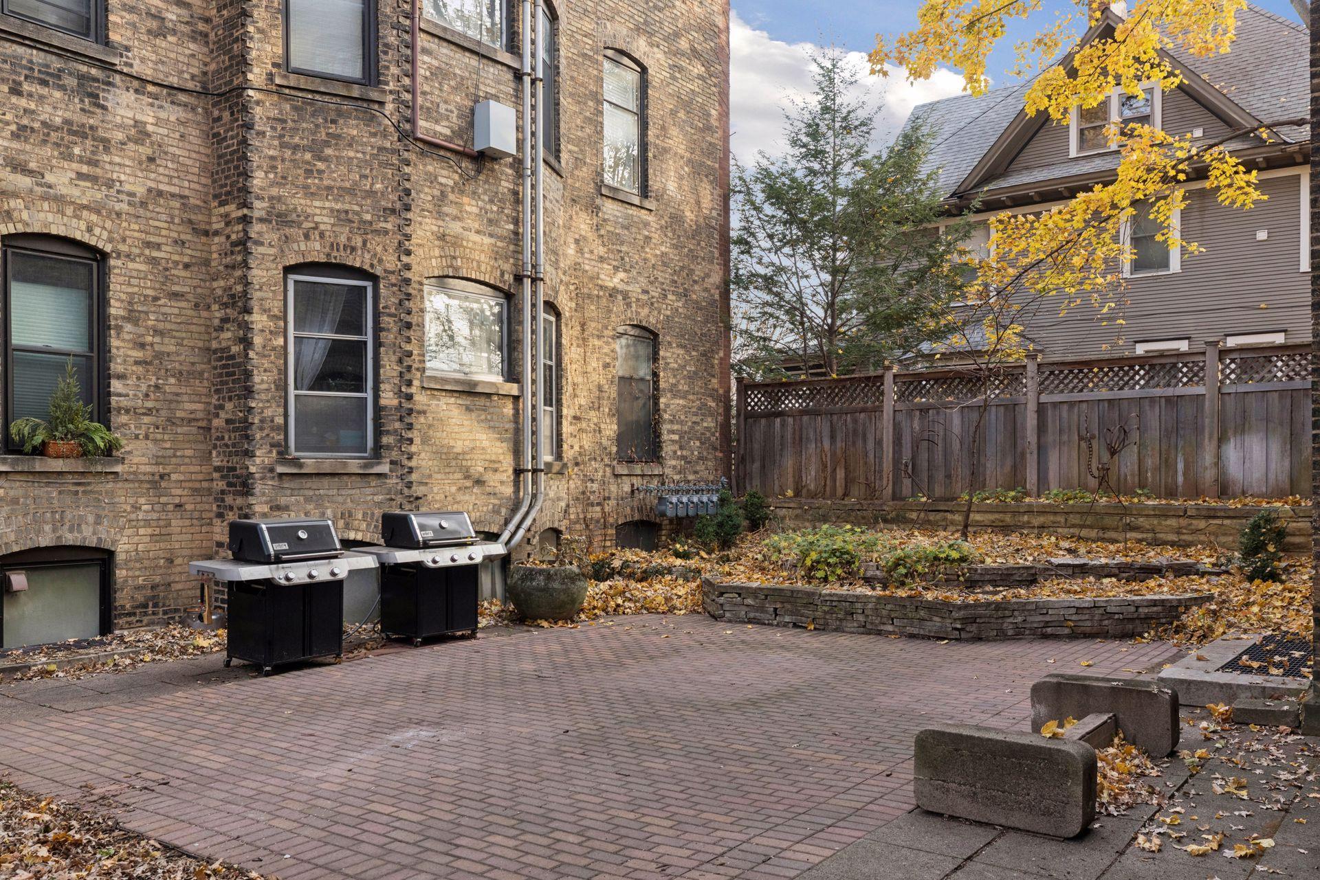614 Grand Avenue Unit: 3EE