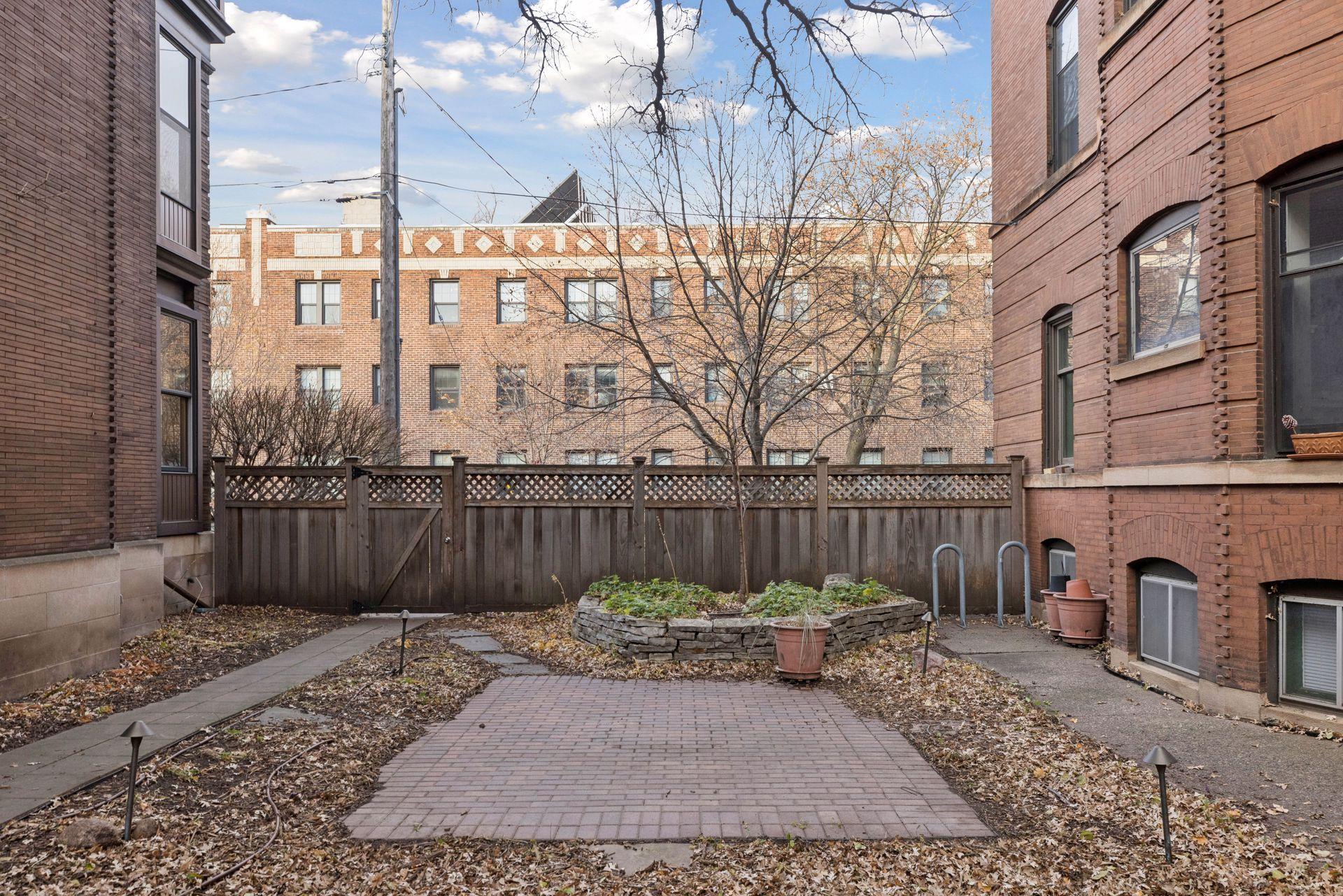 614 Grand Avenue Unit: 3EE