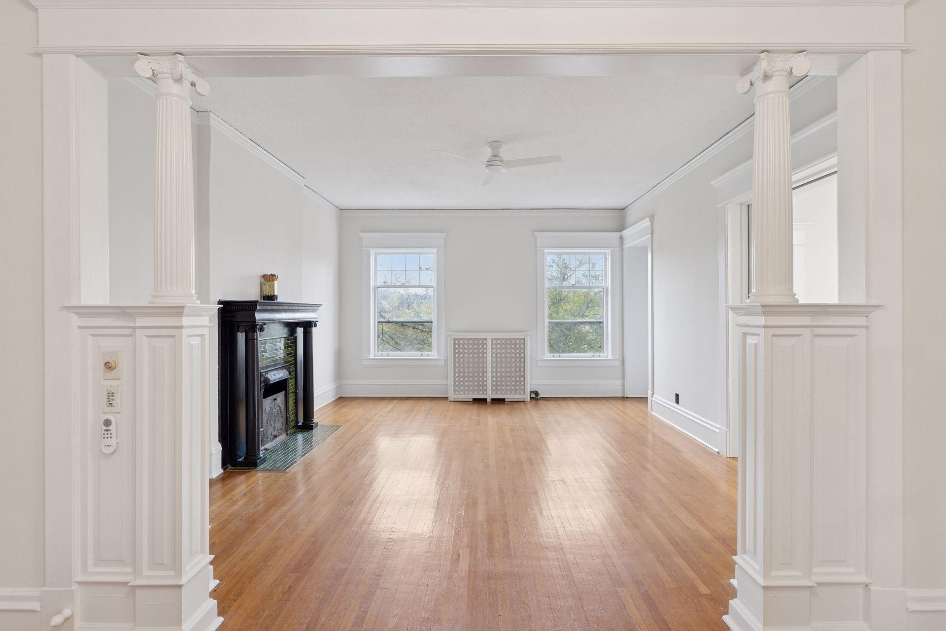614 Grand Avenue Unit: 3EE