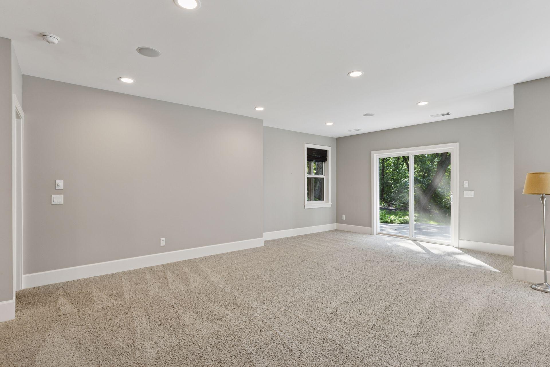648 Sunset Lane