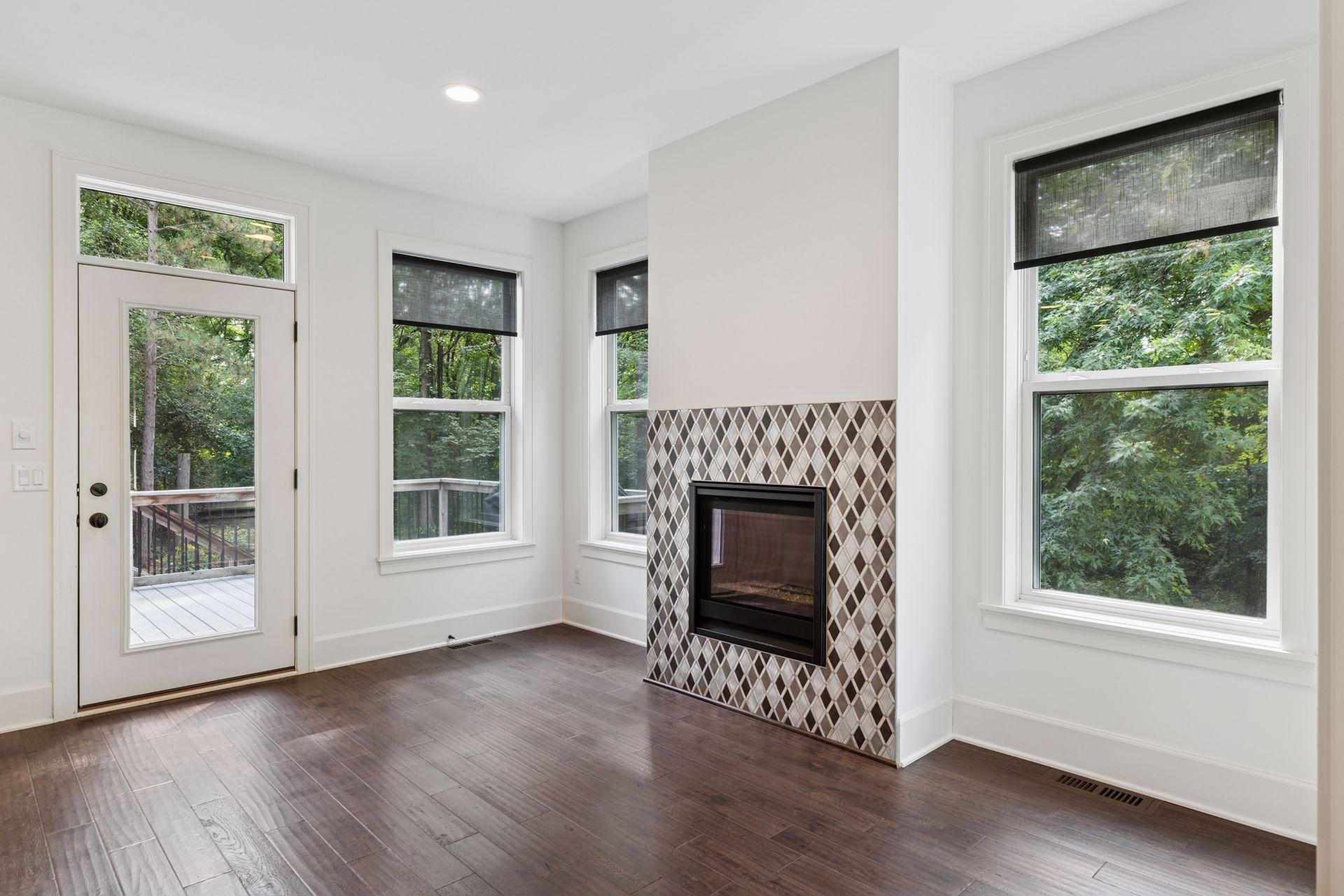 648 Sunset Lane