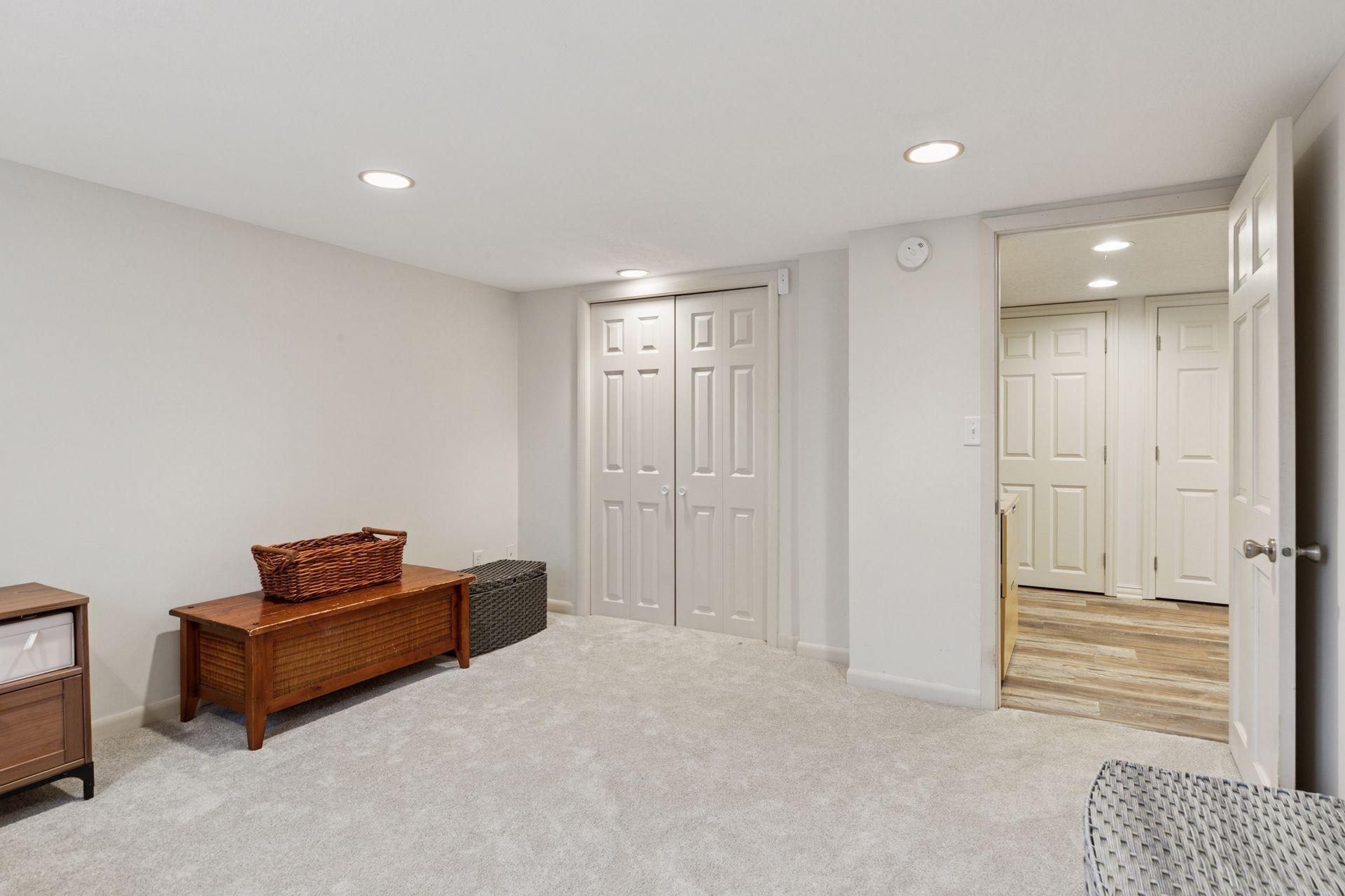 1102 Carlton Drive