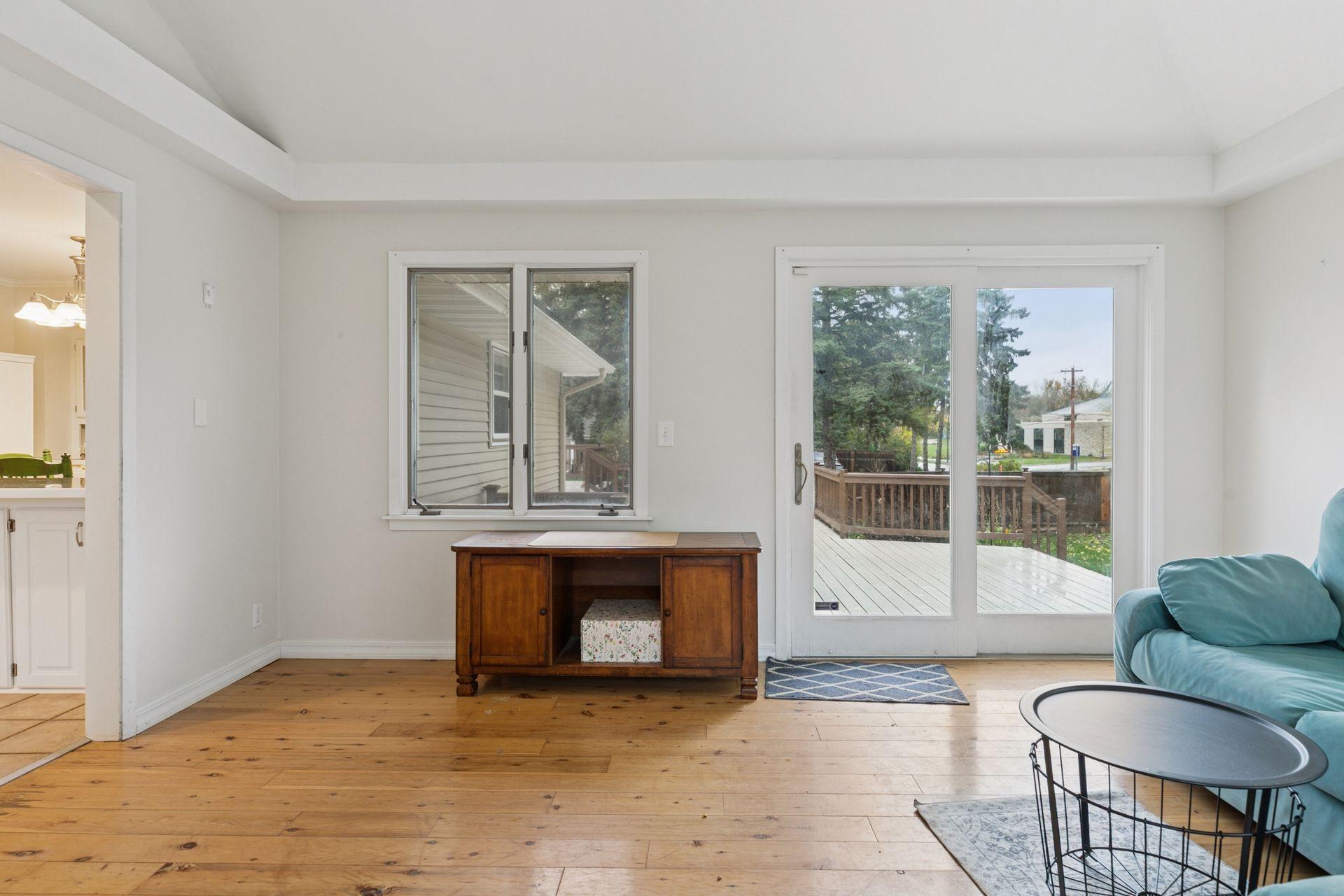 1102 Carlton Drive