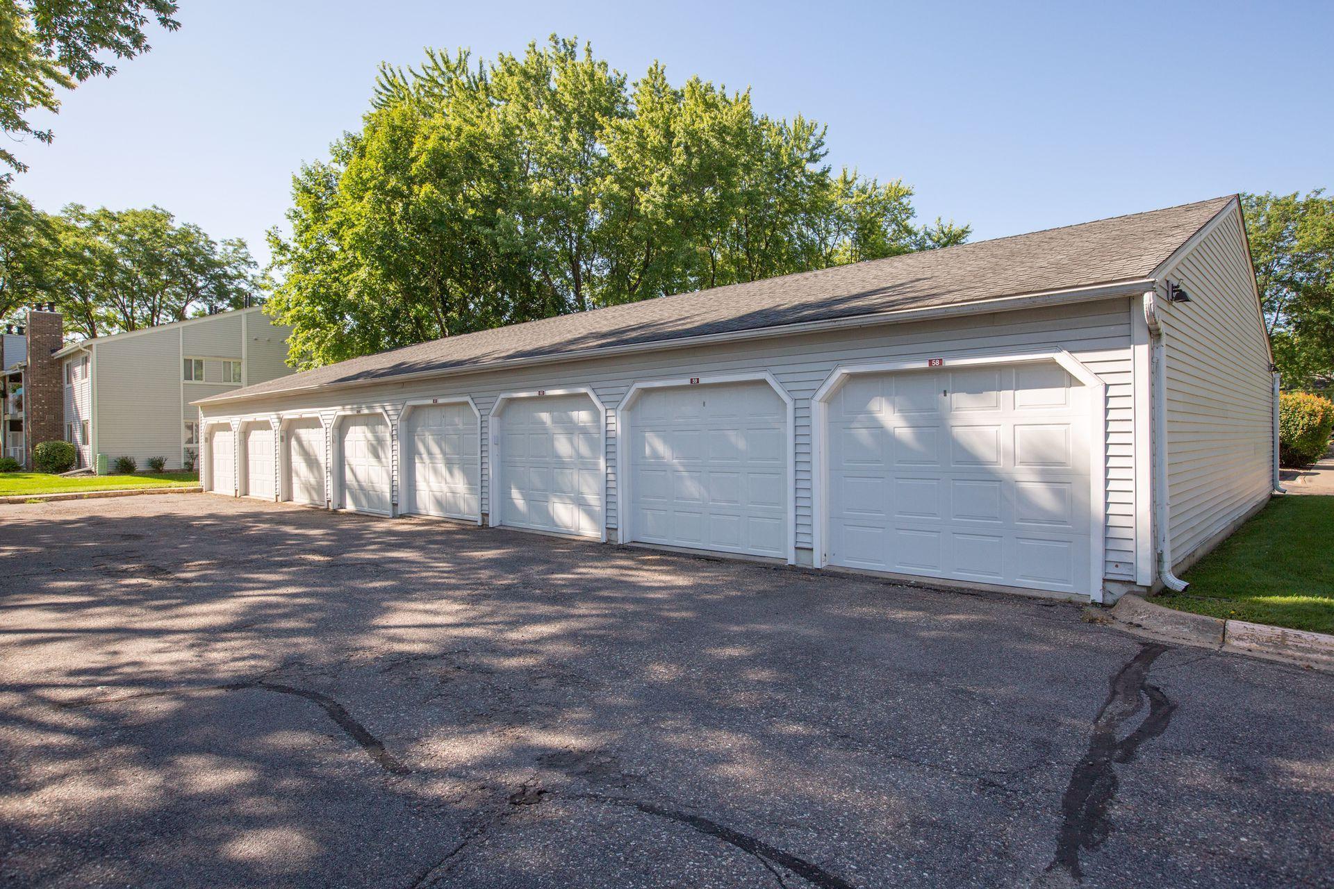 2250 Benson Avenue Unit: H