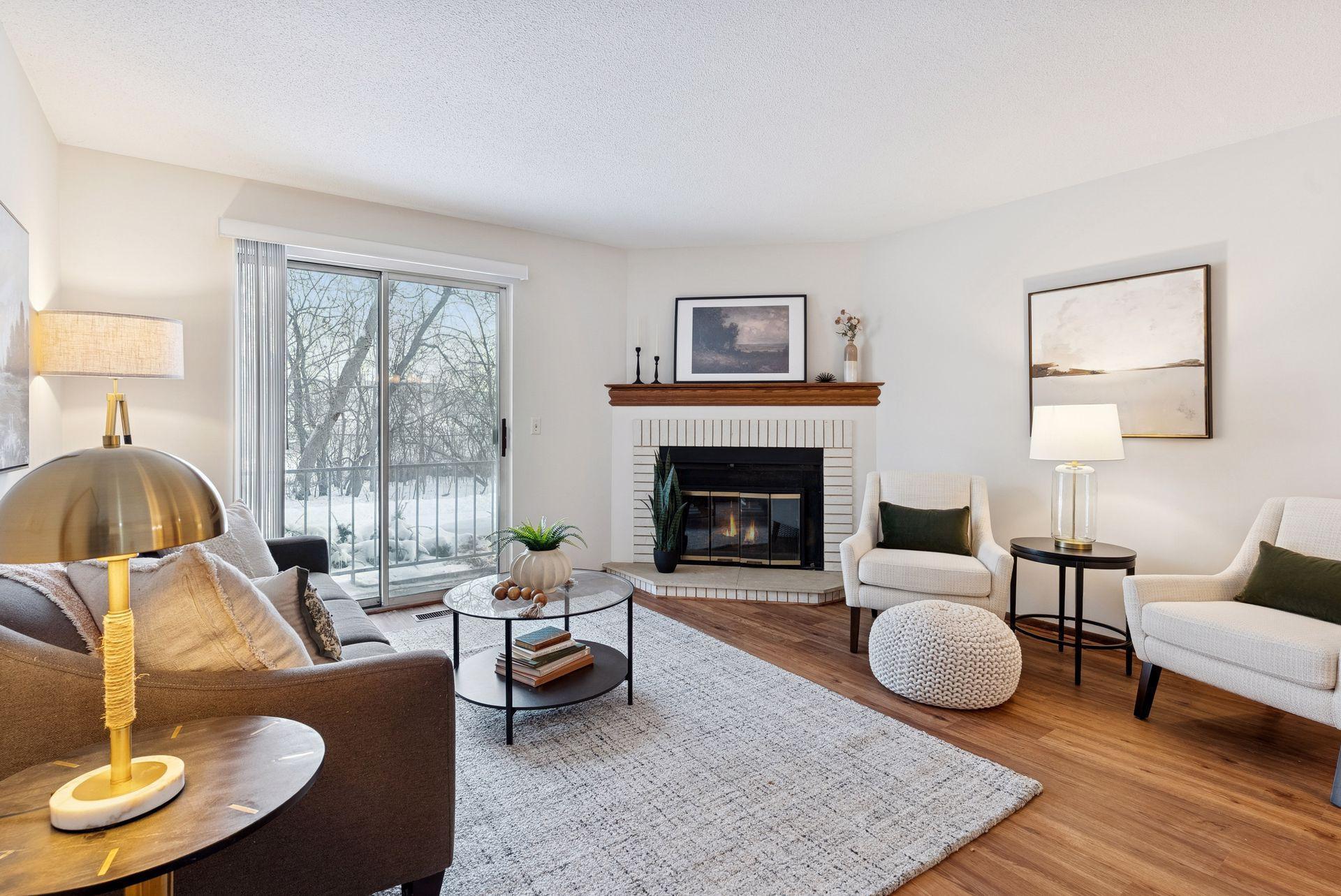 2250 Benson Avenue Unit: H
