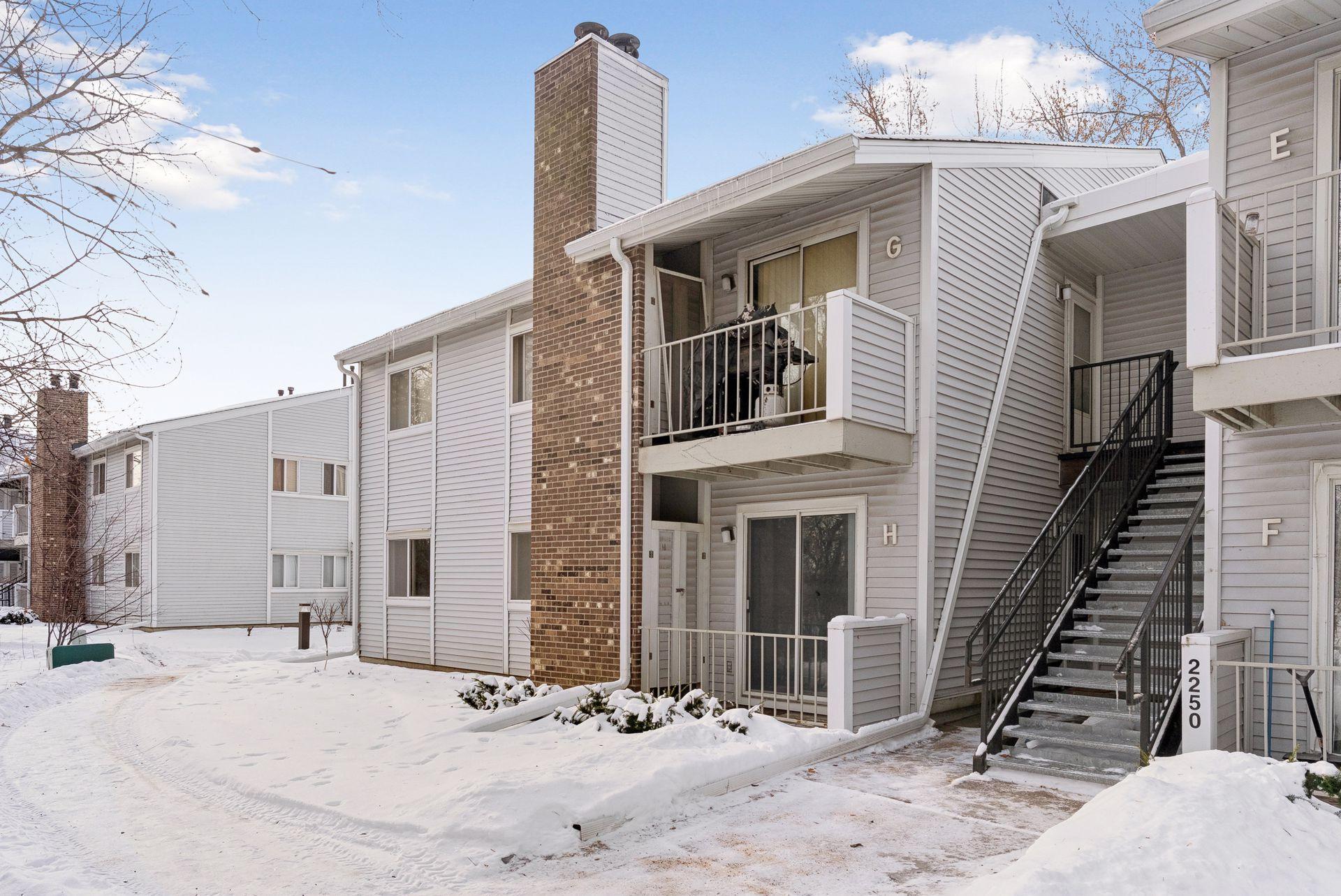 2250 Benson Avenue Unit: H