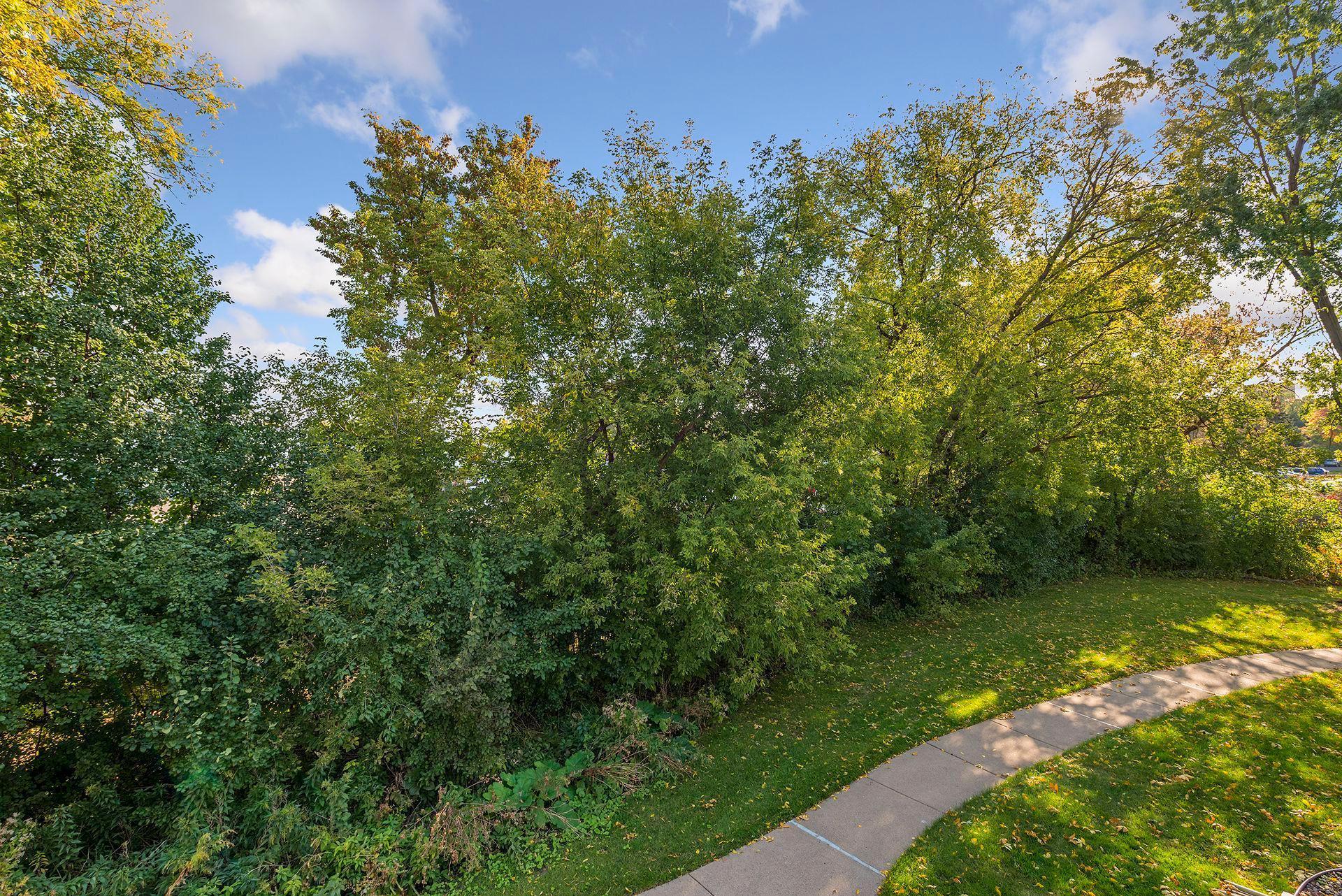 2250 Benson Avenue Unit: H