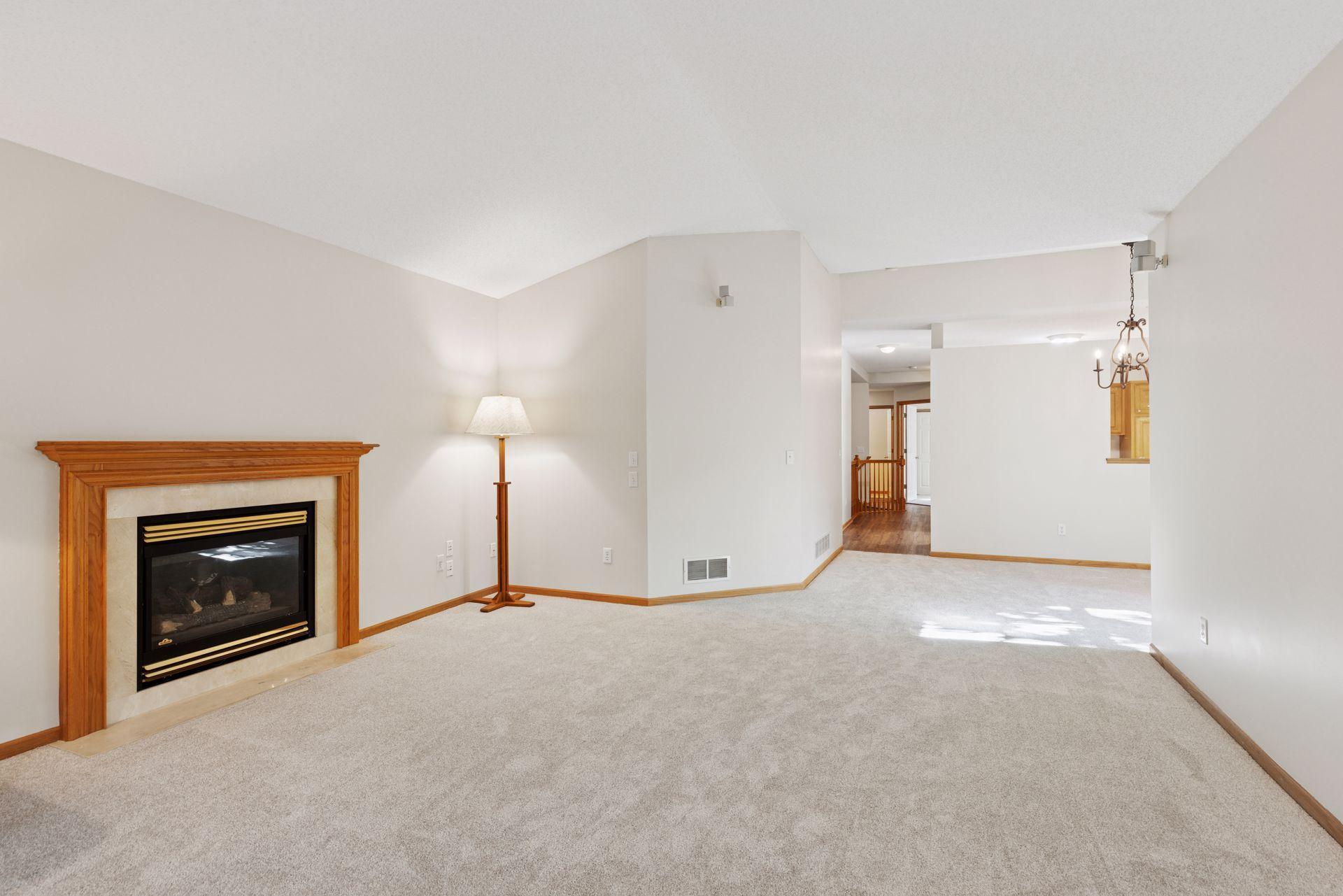 2137 Albemarle Court N