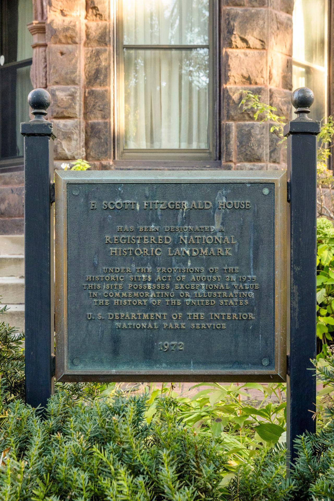 599 Summit Avenue