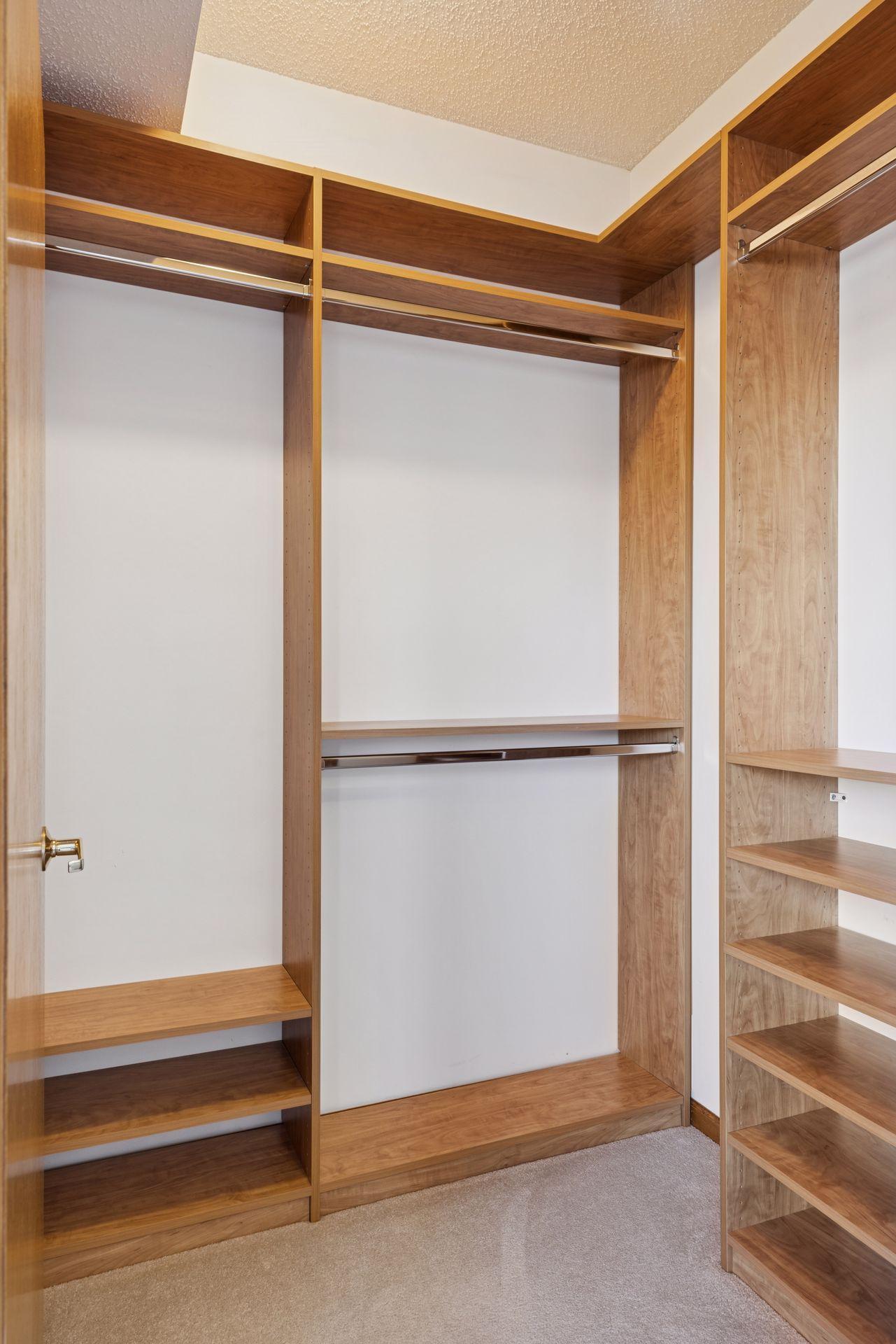 4824 E 53rd Street Unit: 501