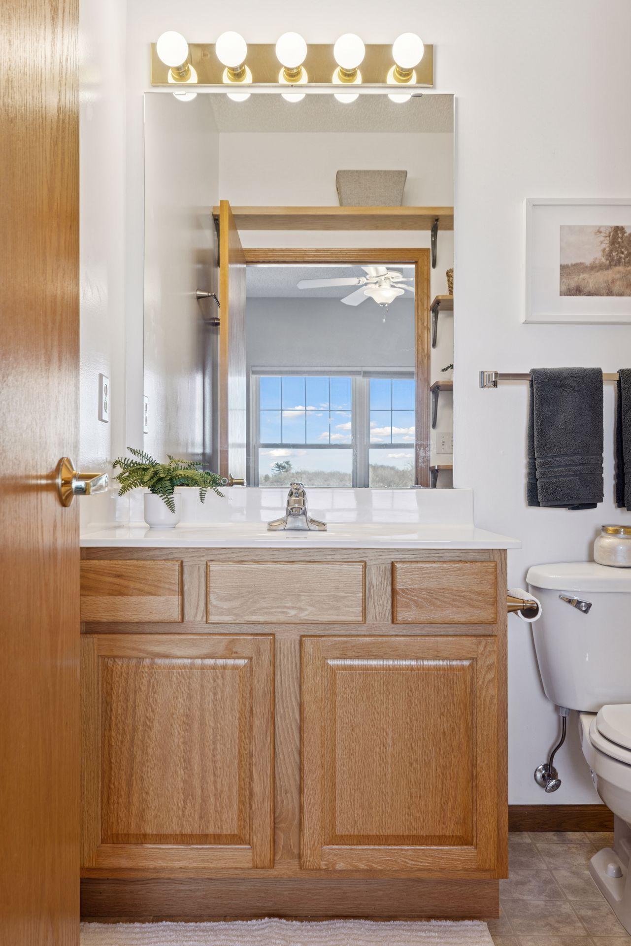 4824 E 53rd Street Unit: 501
