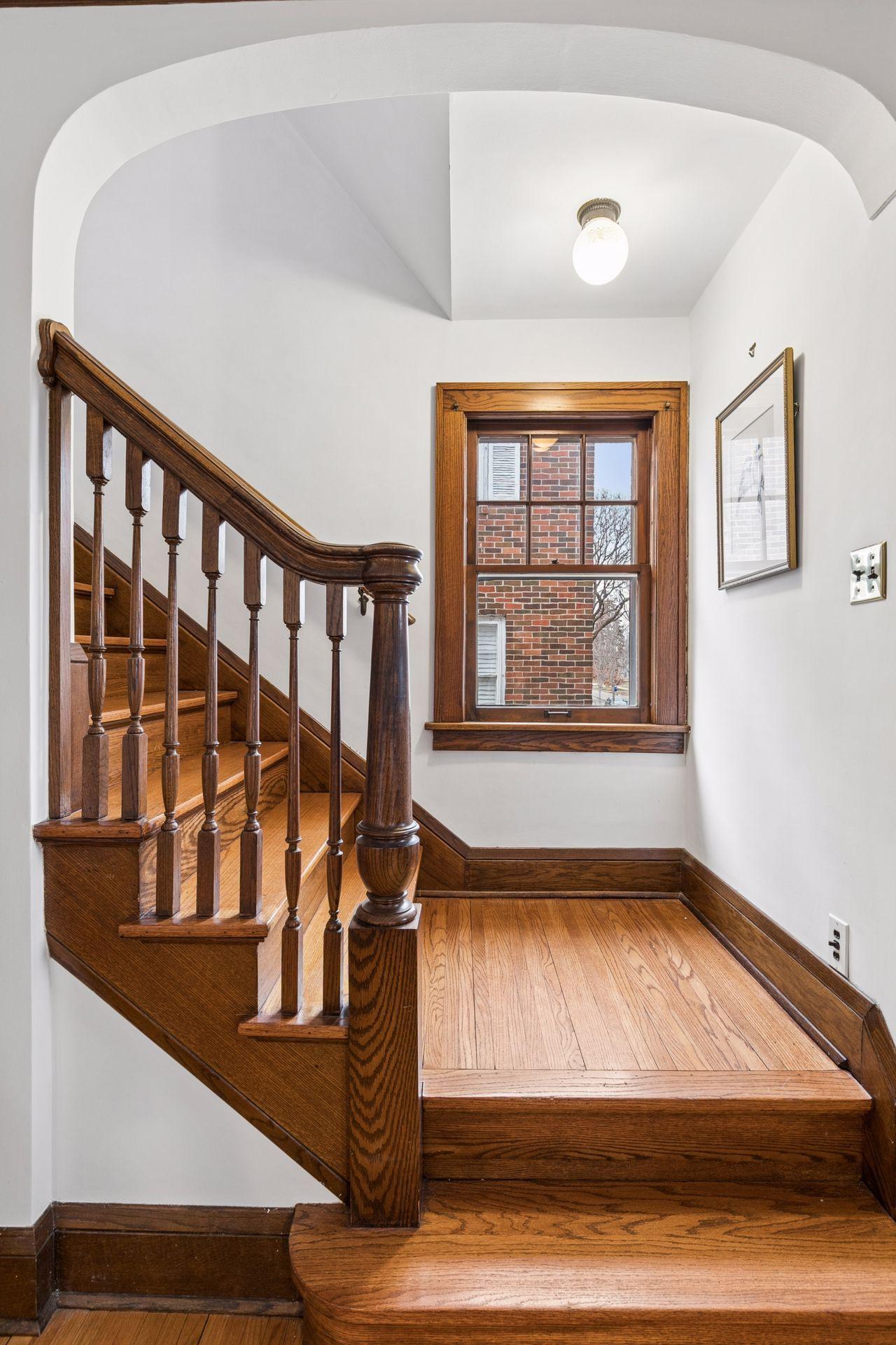 507 Montrose Lane