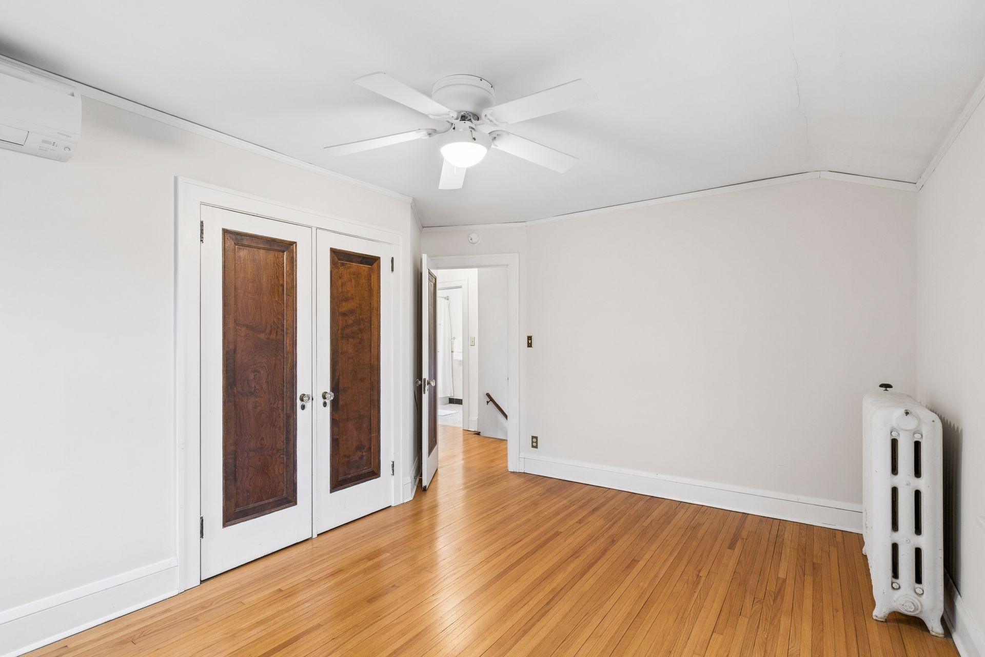 507 Montrose Lane
