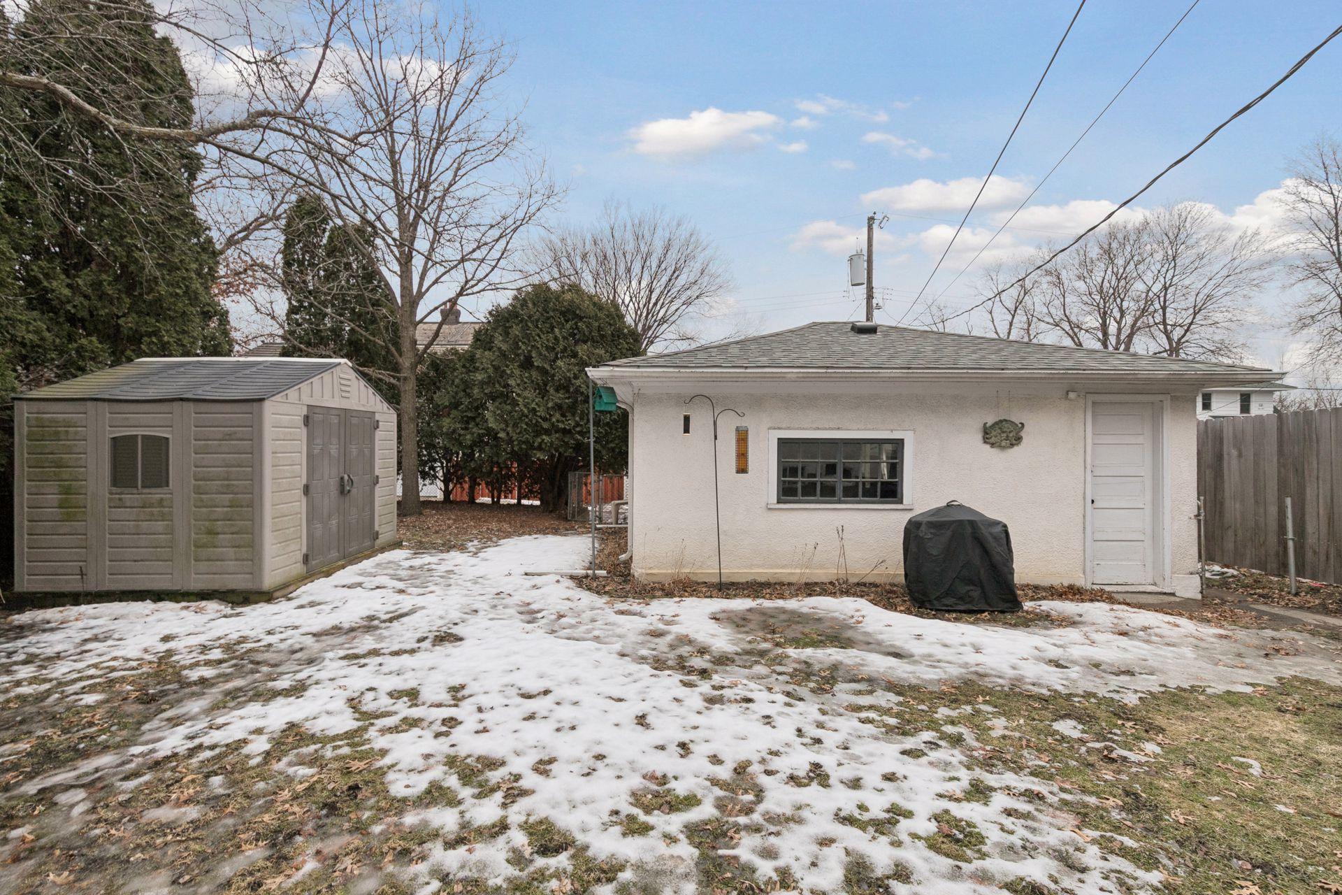 507 Montrose Lane