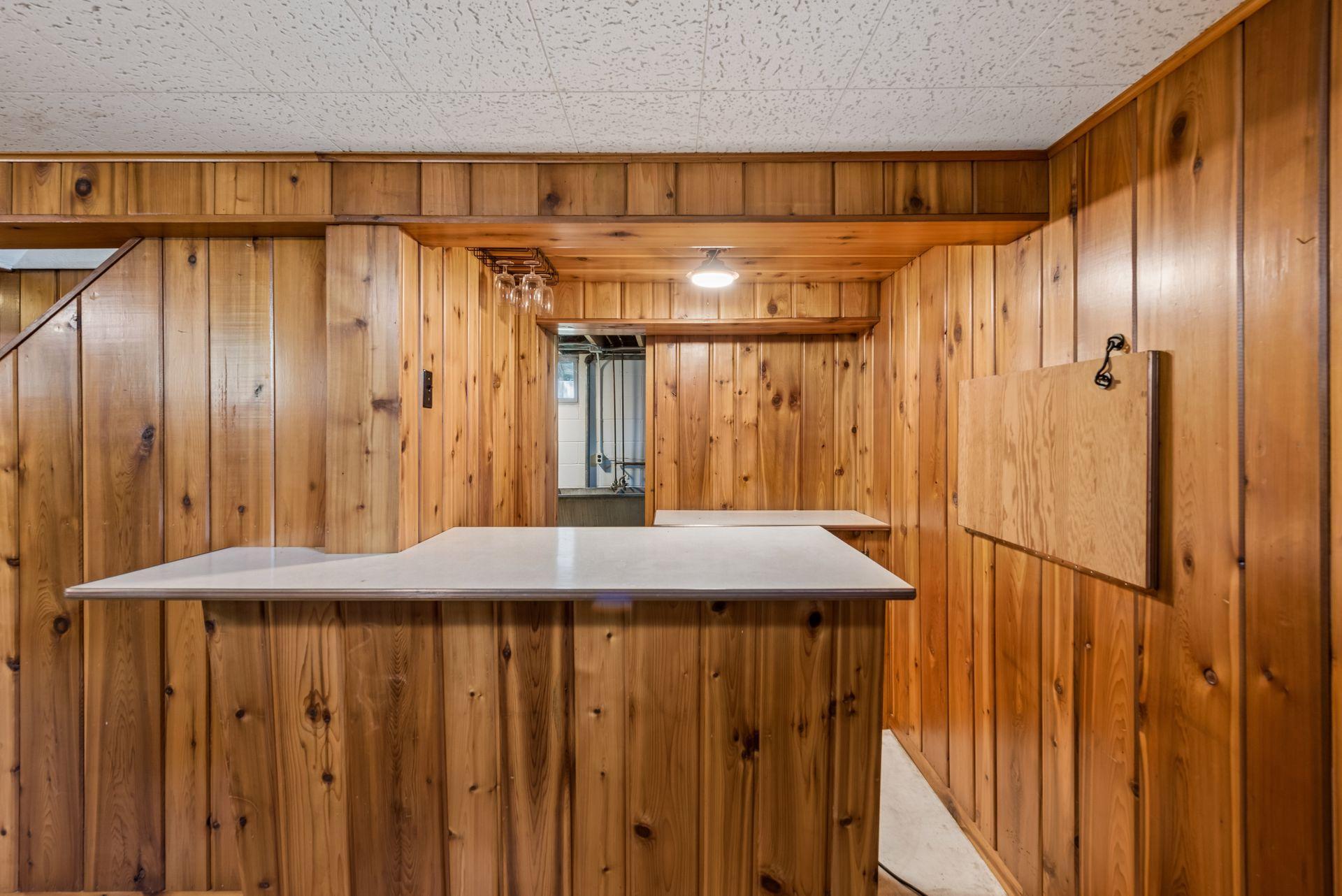 1073 Eleanor Avenue
