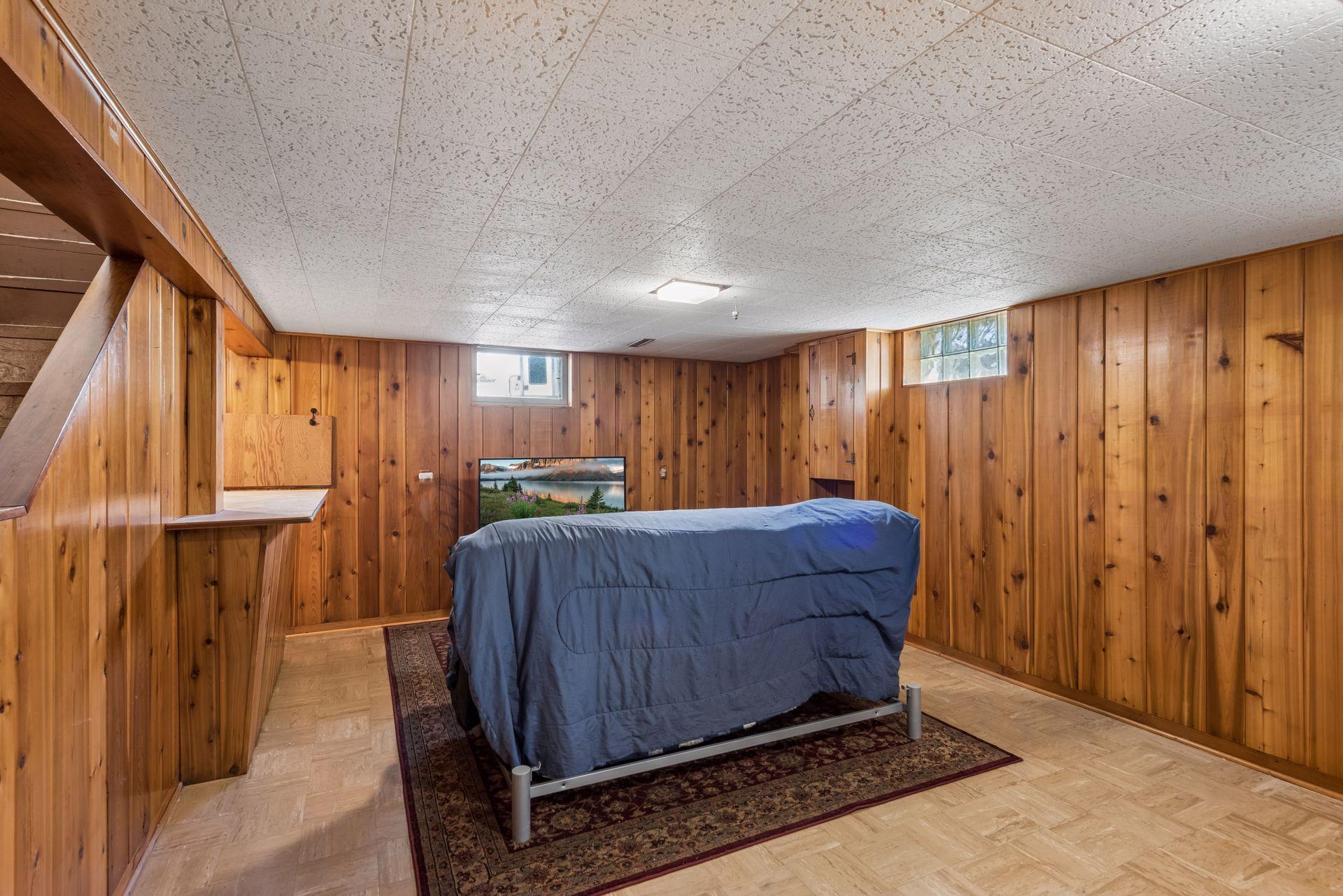 1073 Eleanor Avenue