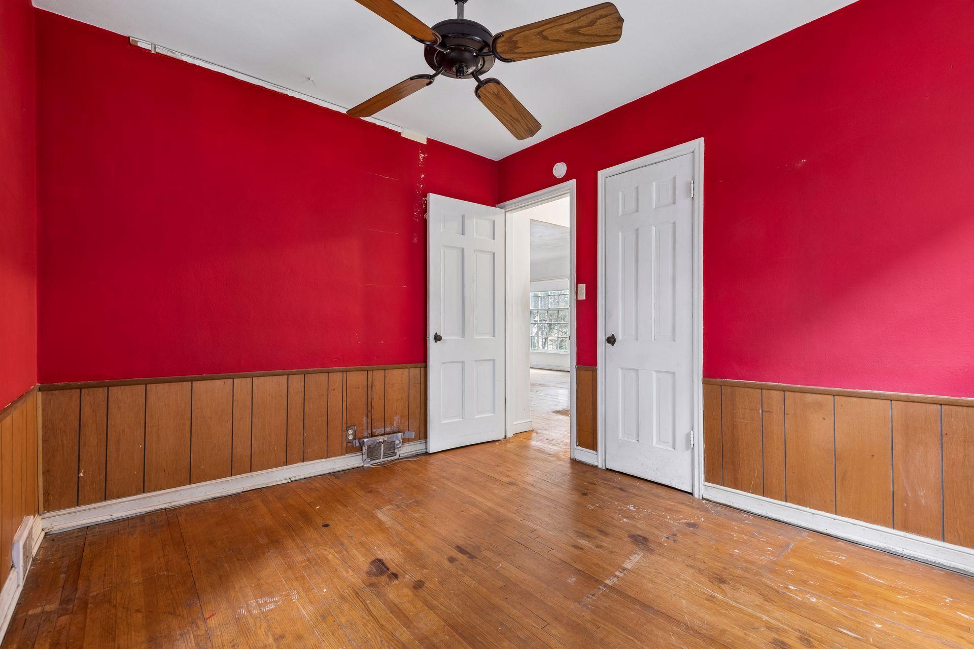 1493 Eleanor Avenue