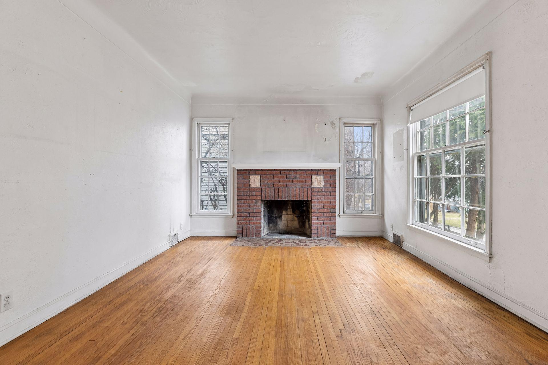 1493 Eleanor Avenue