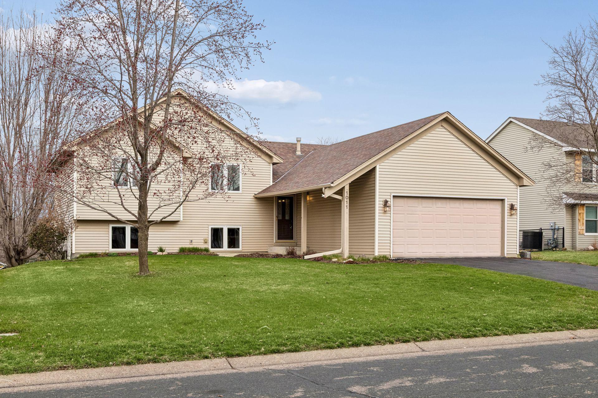 1011 Boston Hill Road