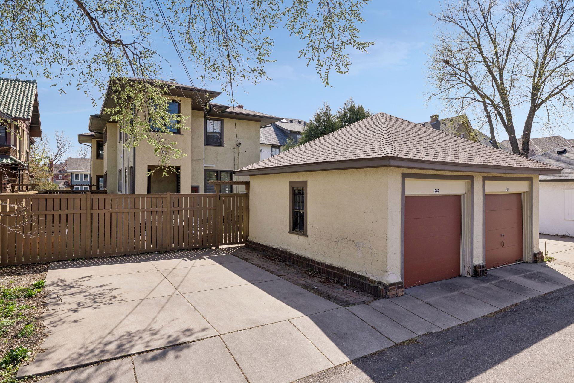 987 Portland Avenue