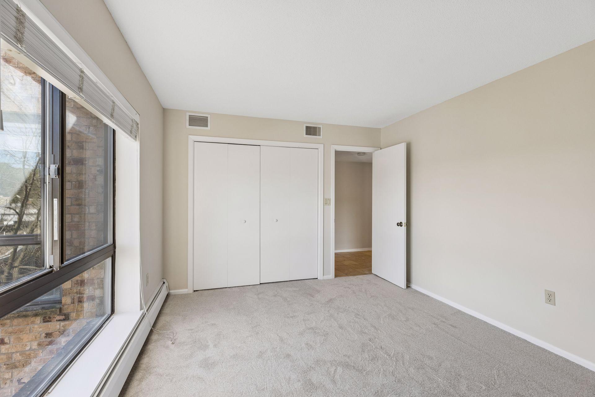 2221 Youngman Avenue Unit: 501