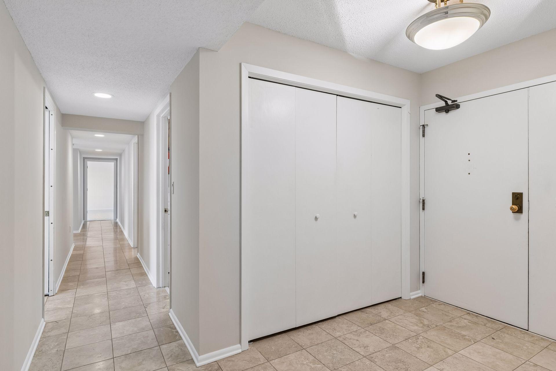 2221 Youngman Avenue Unit: 501