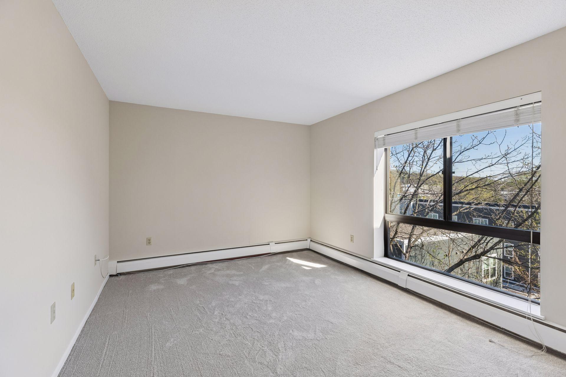 2221 Youngman Avenue Unit: 501