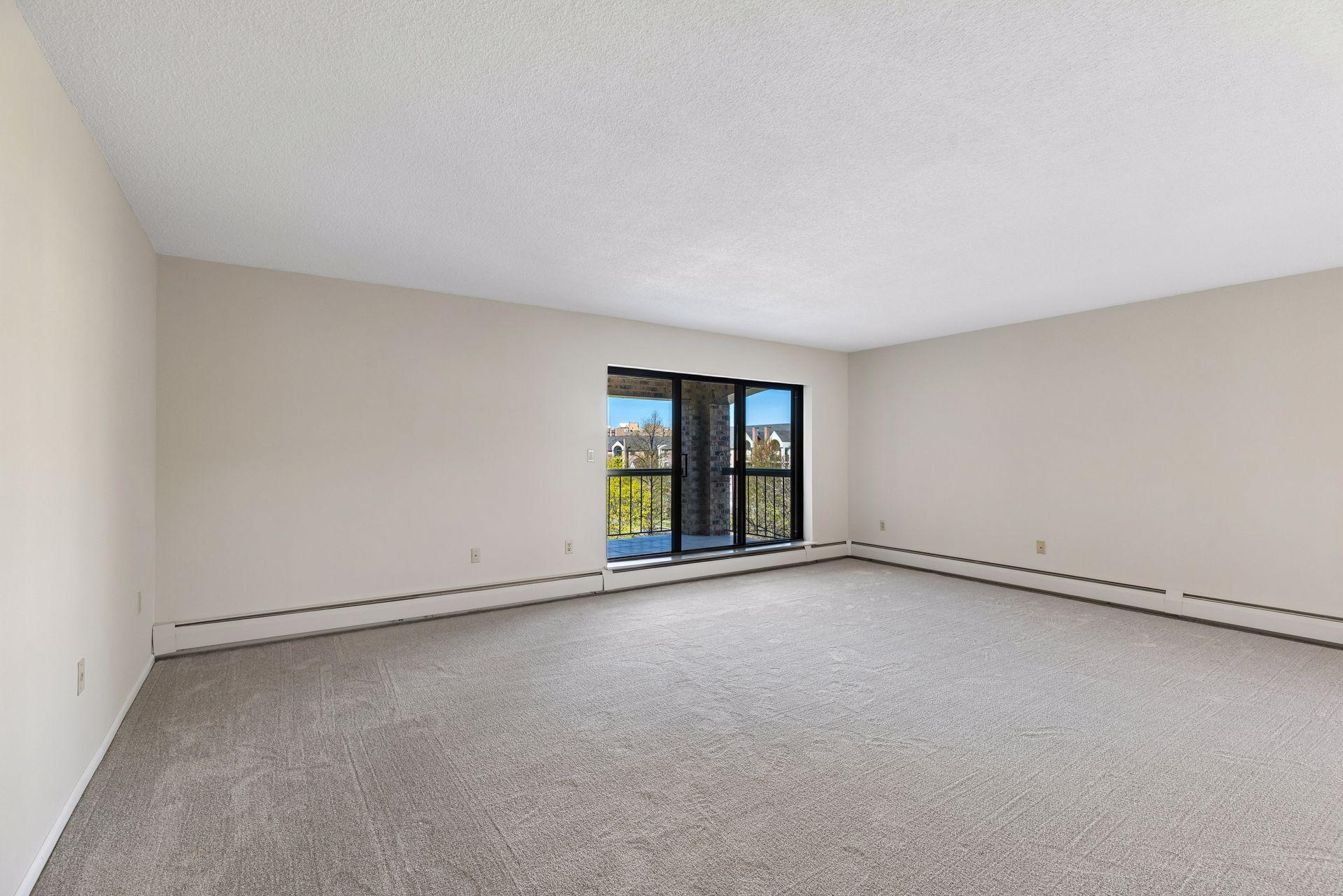 2221 Youngman Avenue Unit: 501