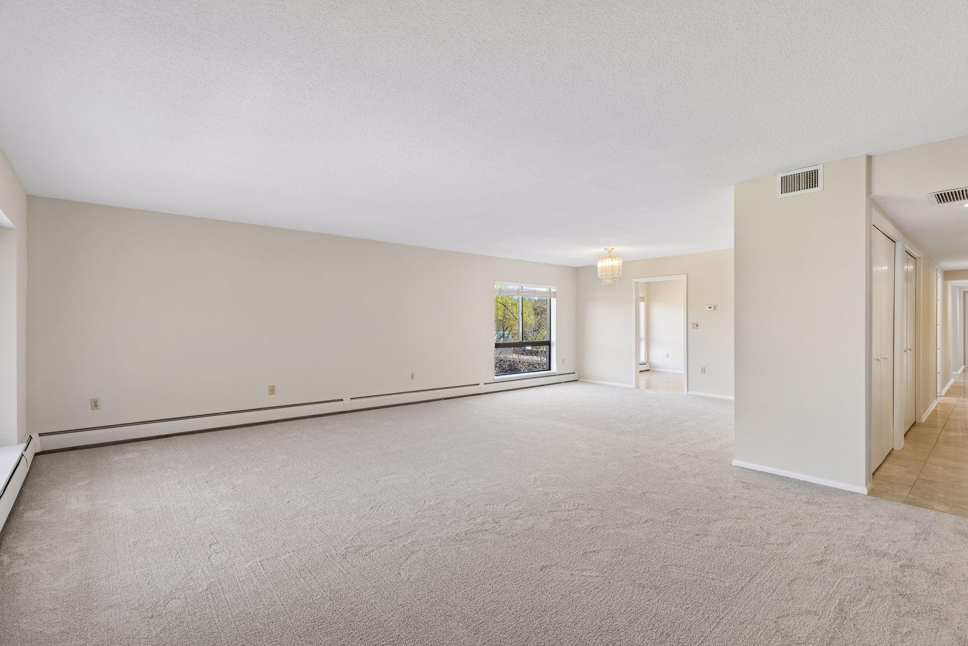 2221 Youngman Avenue Unit: 501