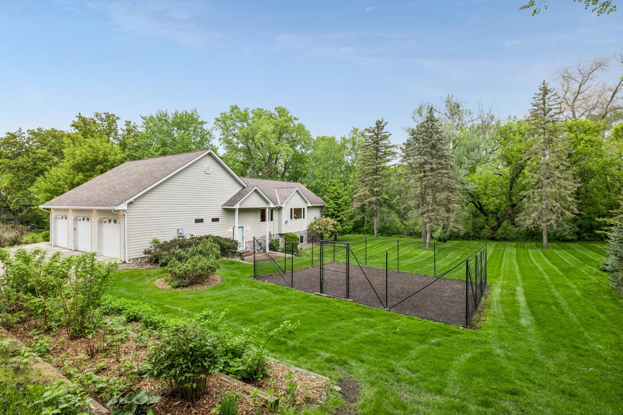 719 Spring Creek Circle