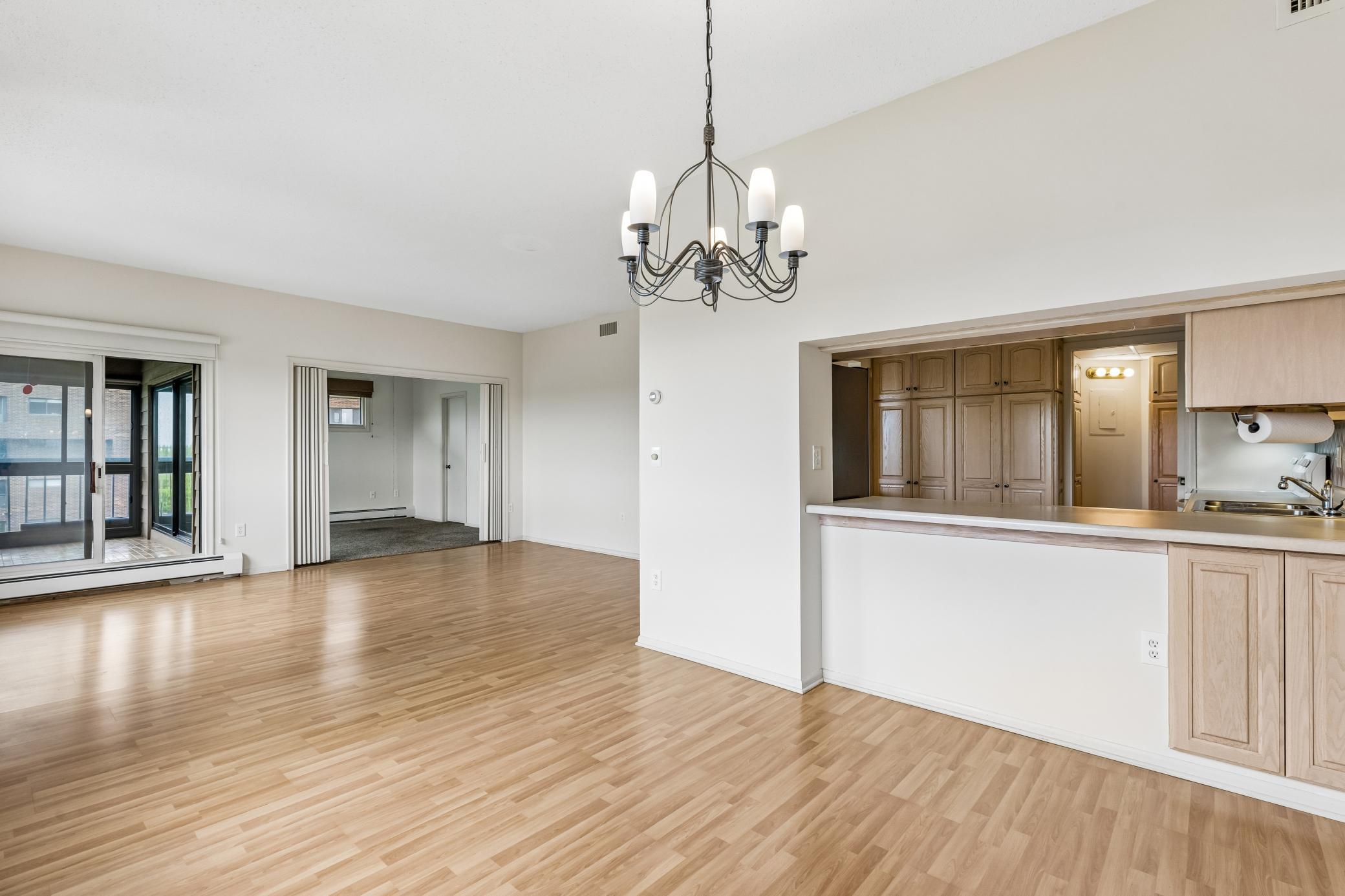 2265 Youngman Avenue Unit: 310