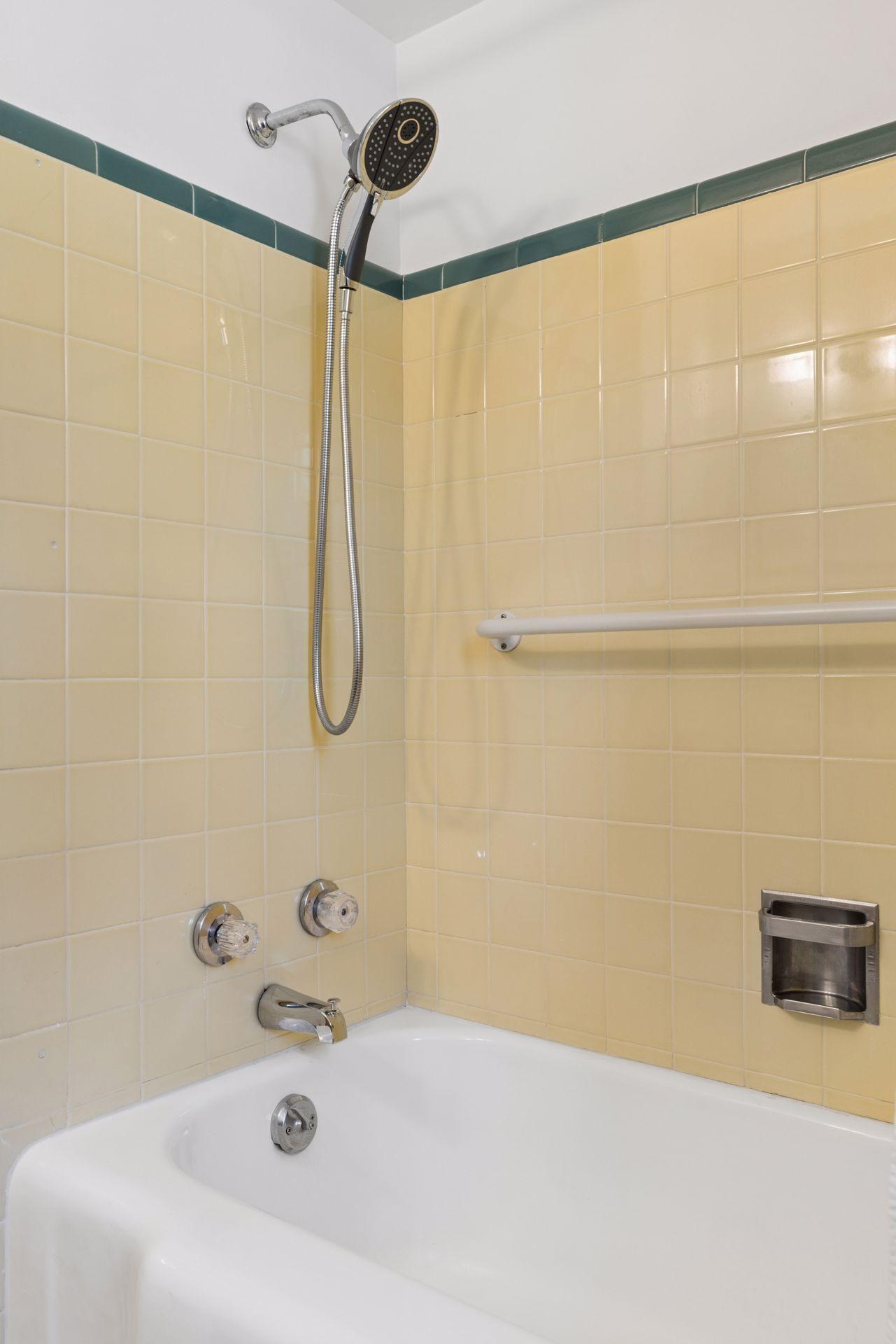 2079 Upper Saint Dennis Road