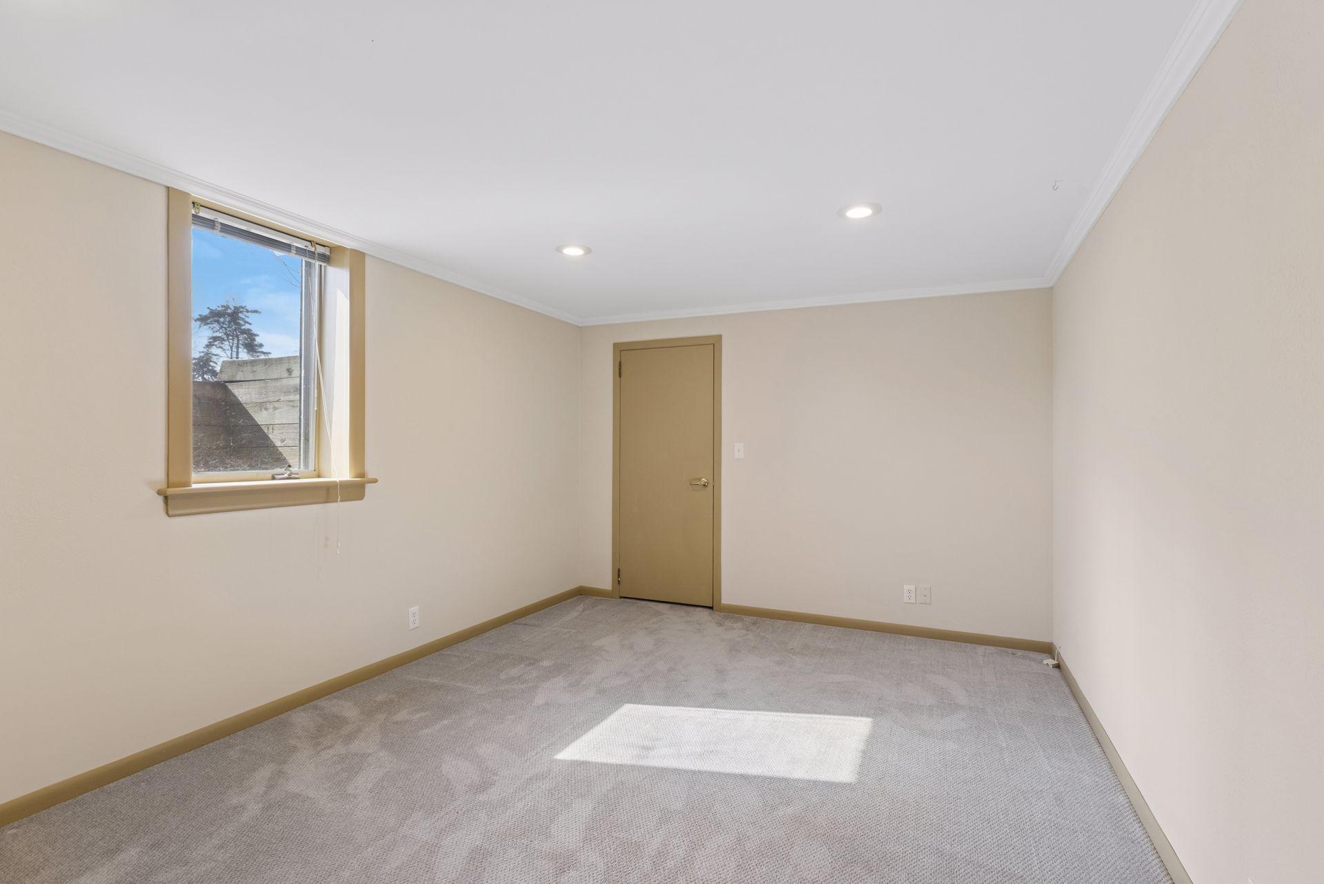 2079 Upper Saint Dennis Road