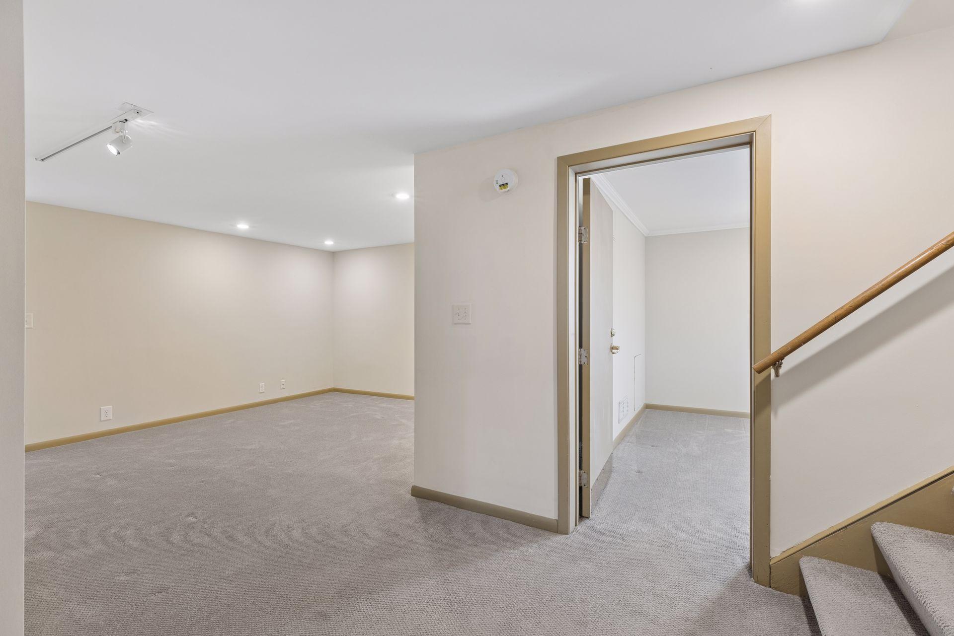 2079 Upper Saint Dennis Road