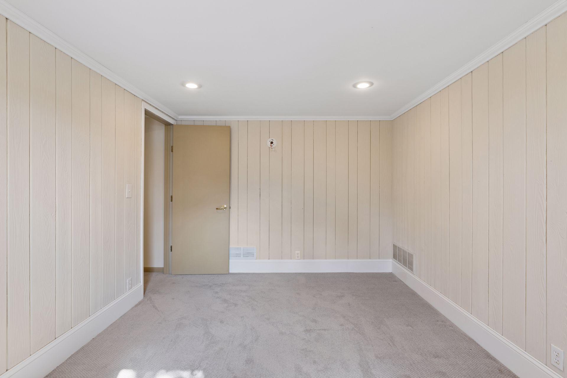 2079 Upper Saint Dennis Road