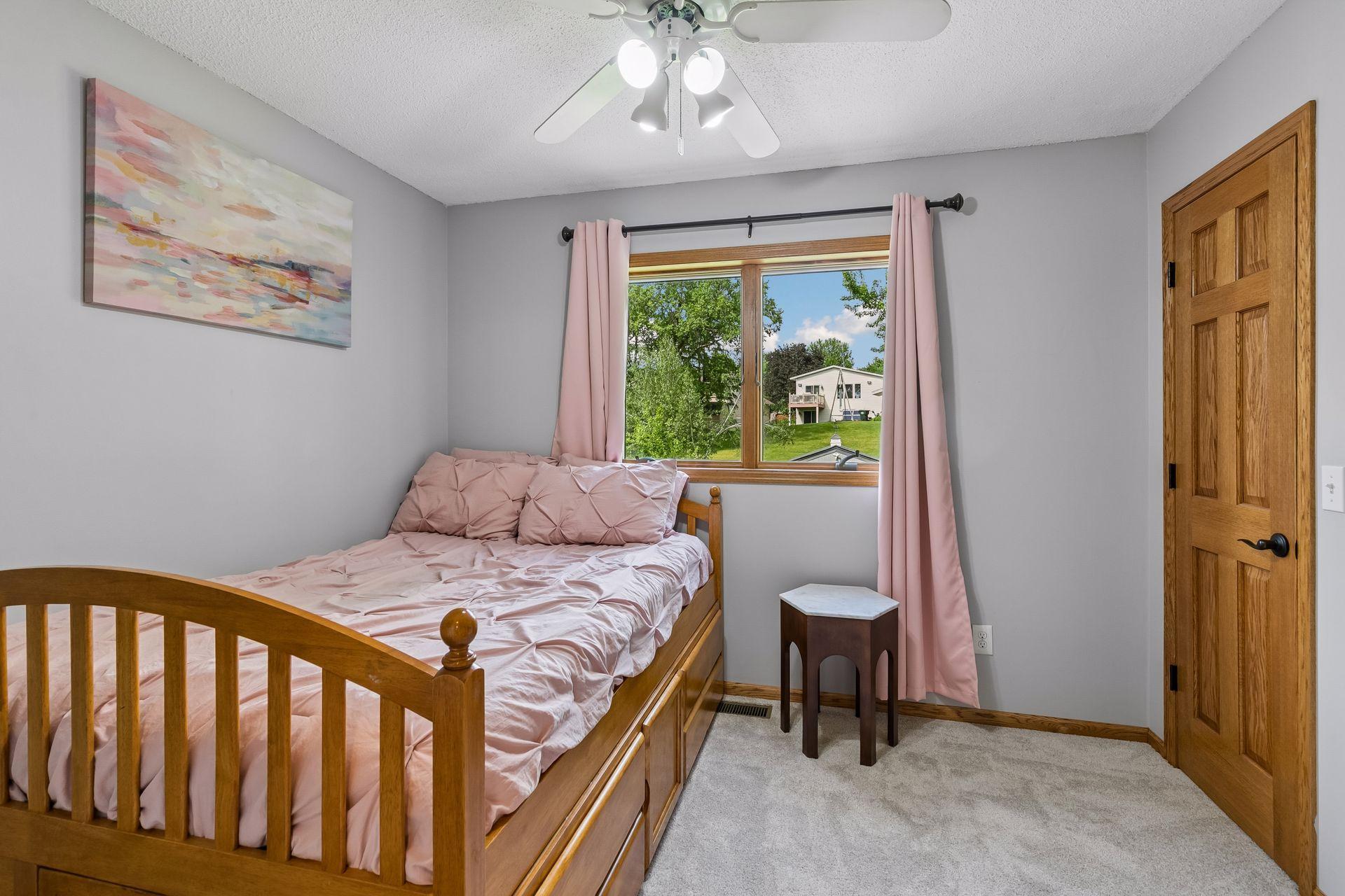 4738 W Wind Trail