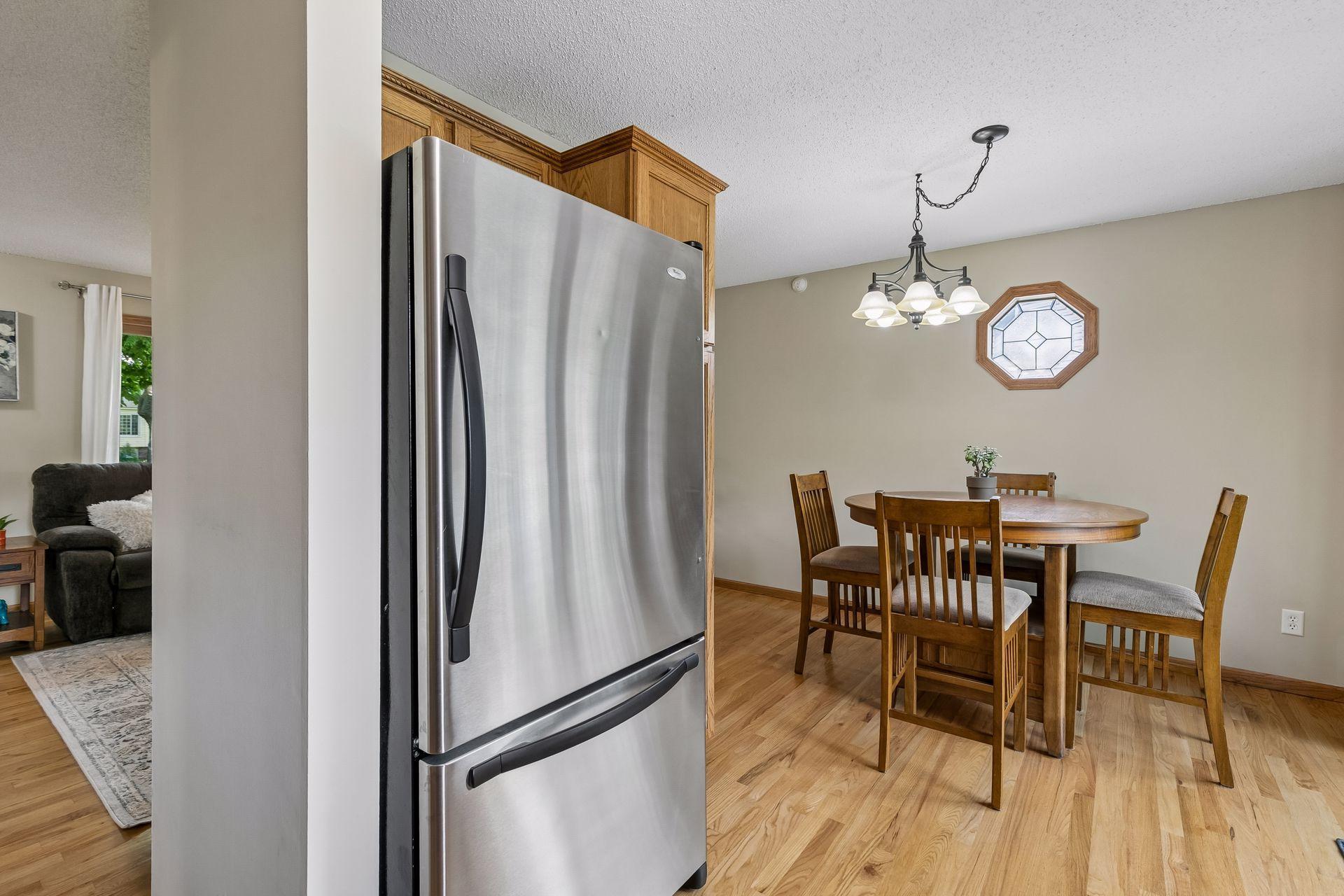 4738 W Wind Trail