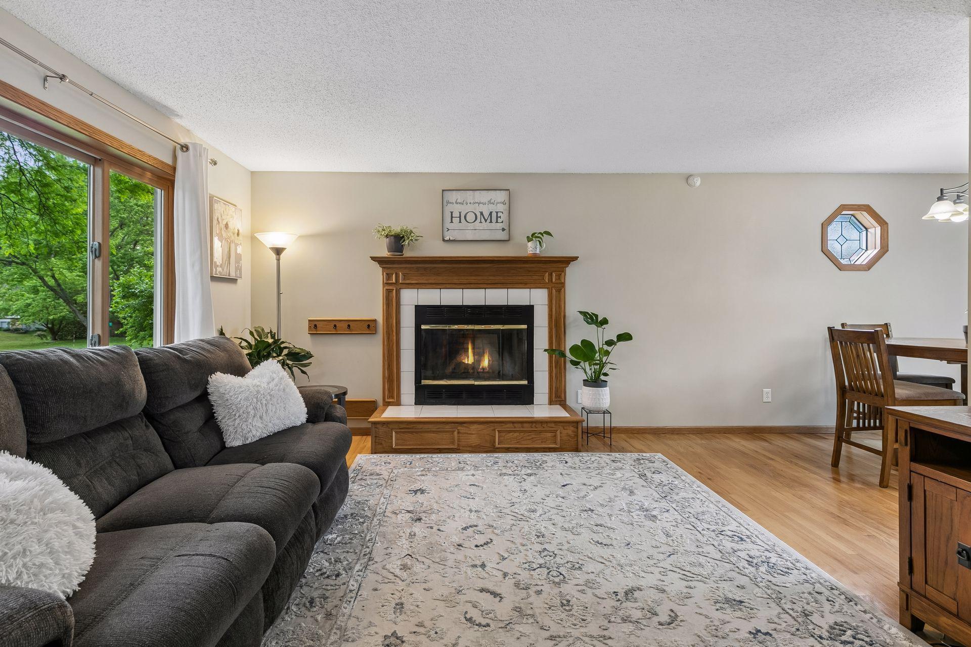 4738 W Wind Trail