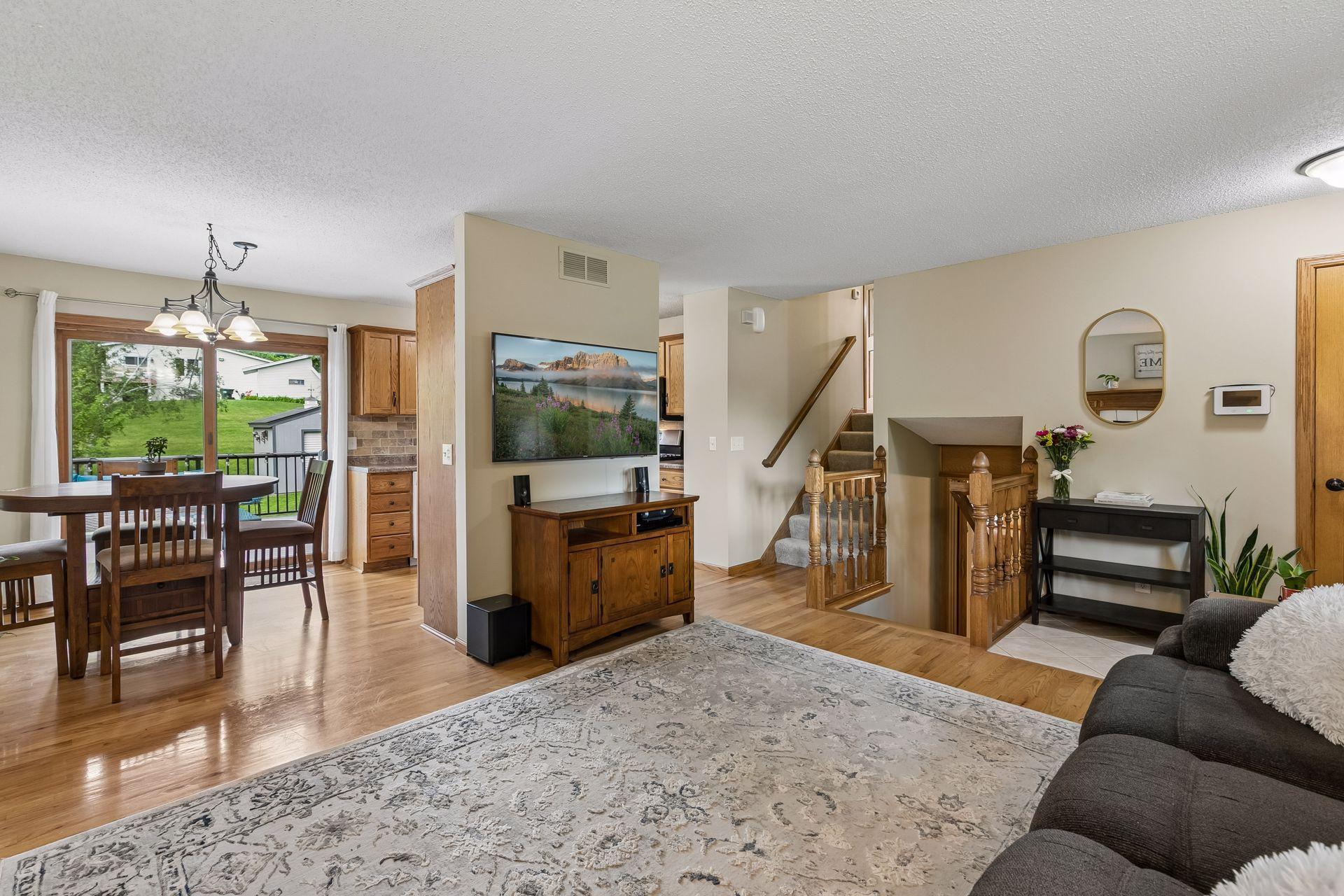 4738 W Wind Trail