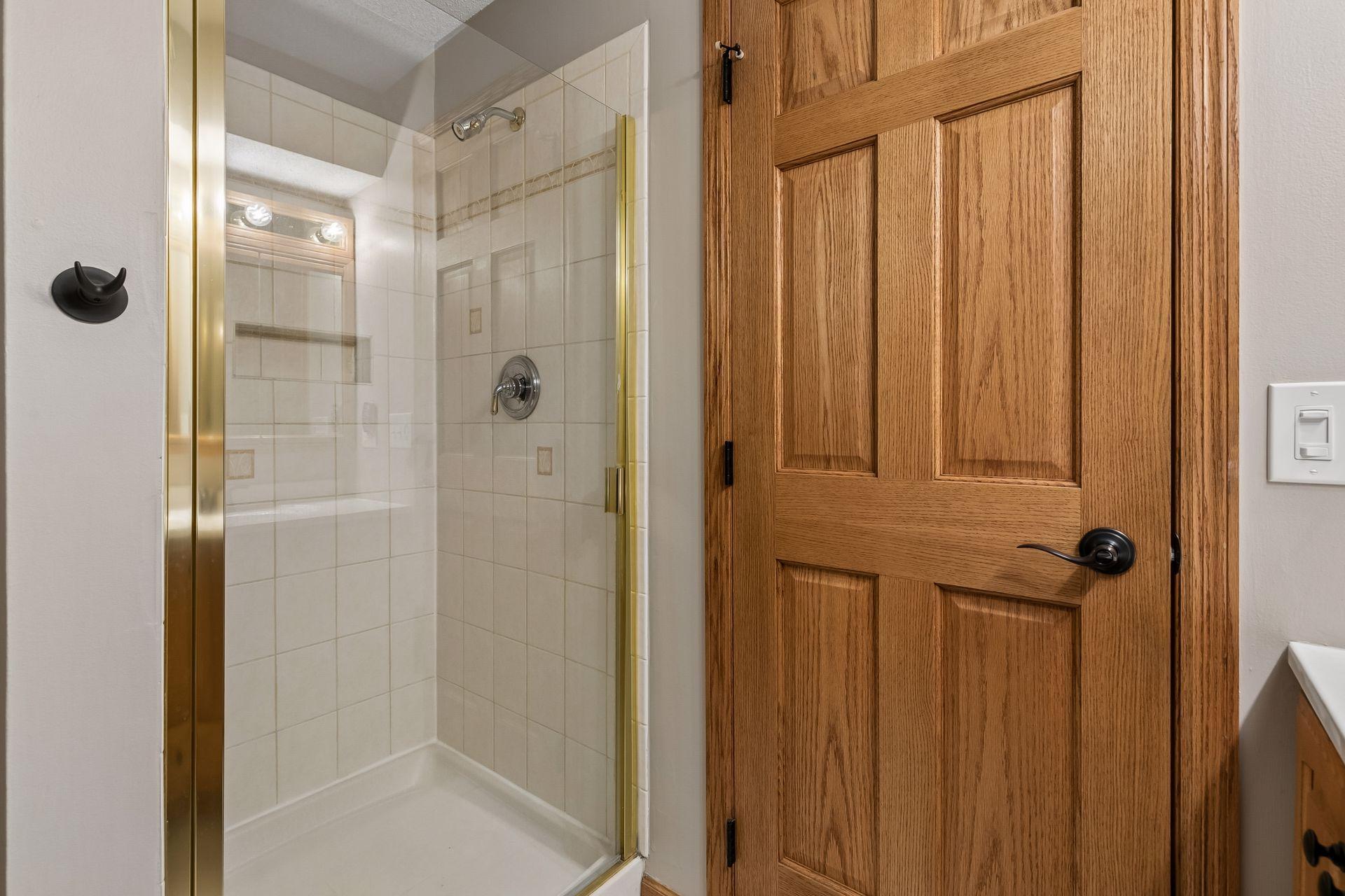 4738 W Wind Trail