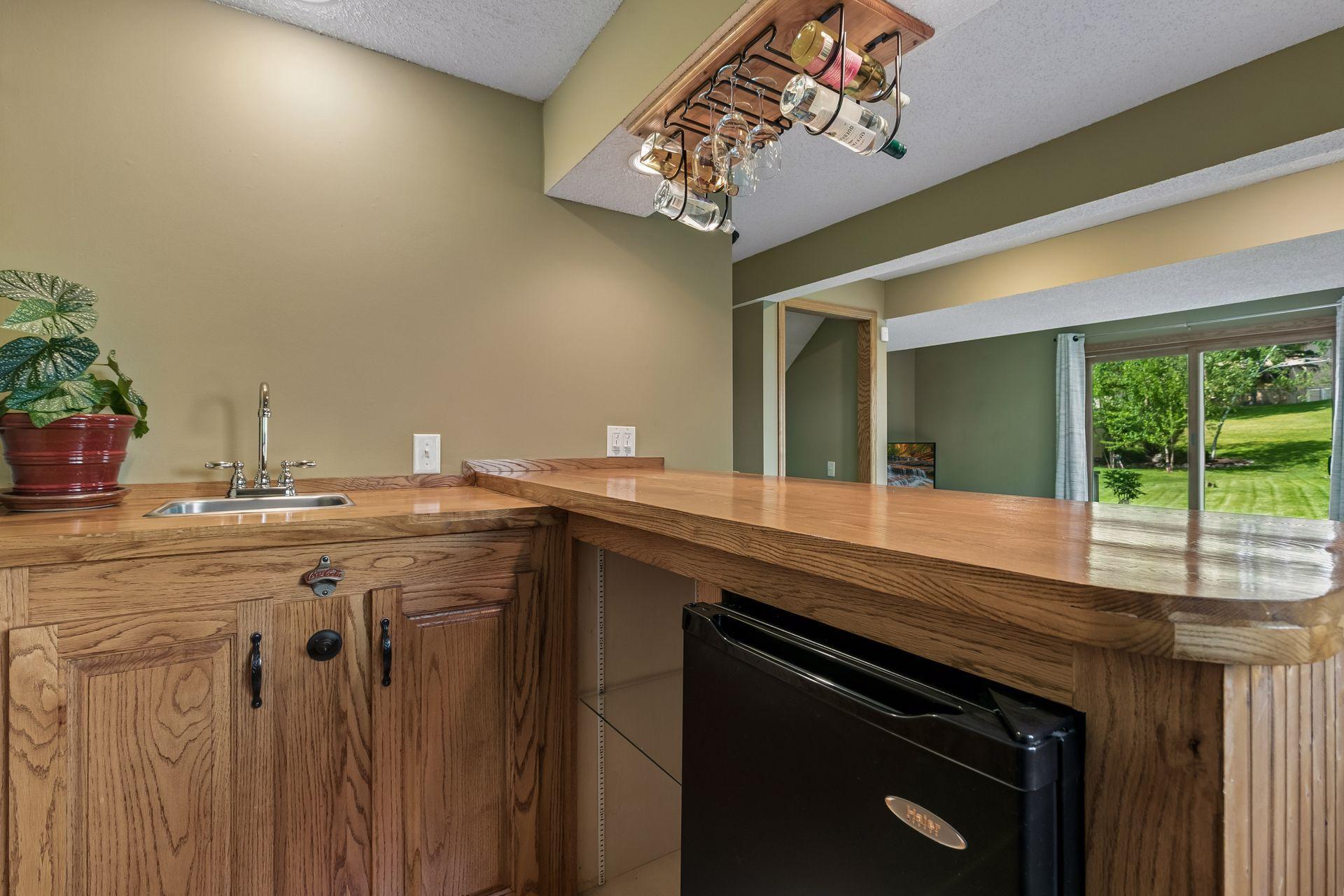 4738 W Wind Trail