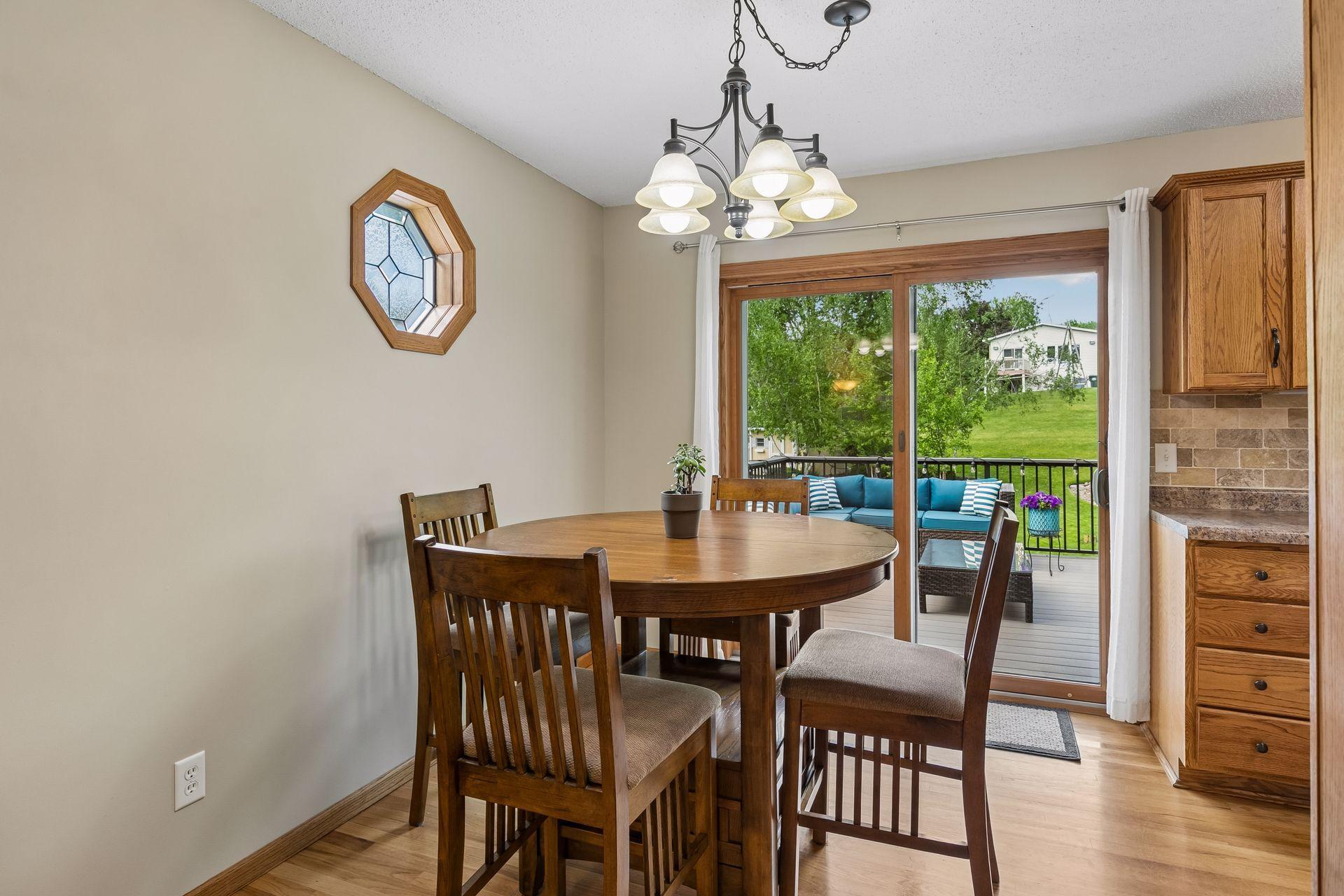 4738 W Wind Trail