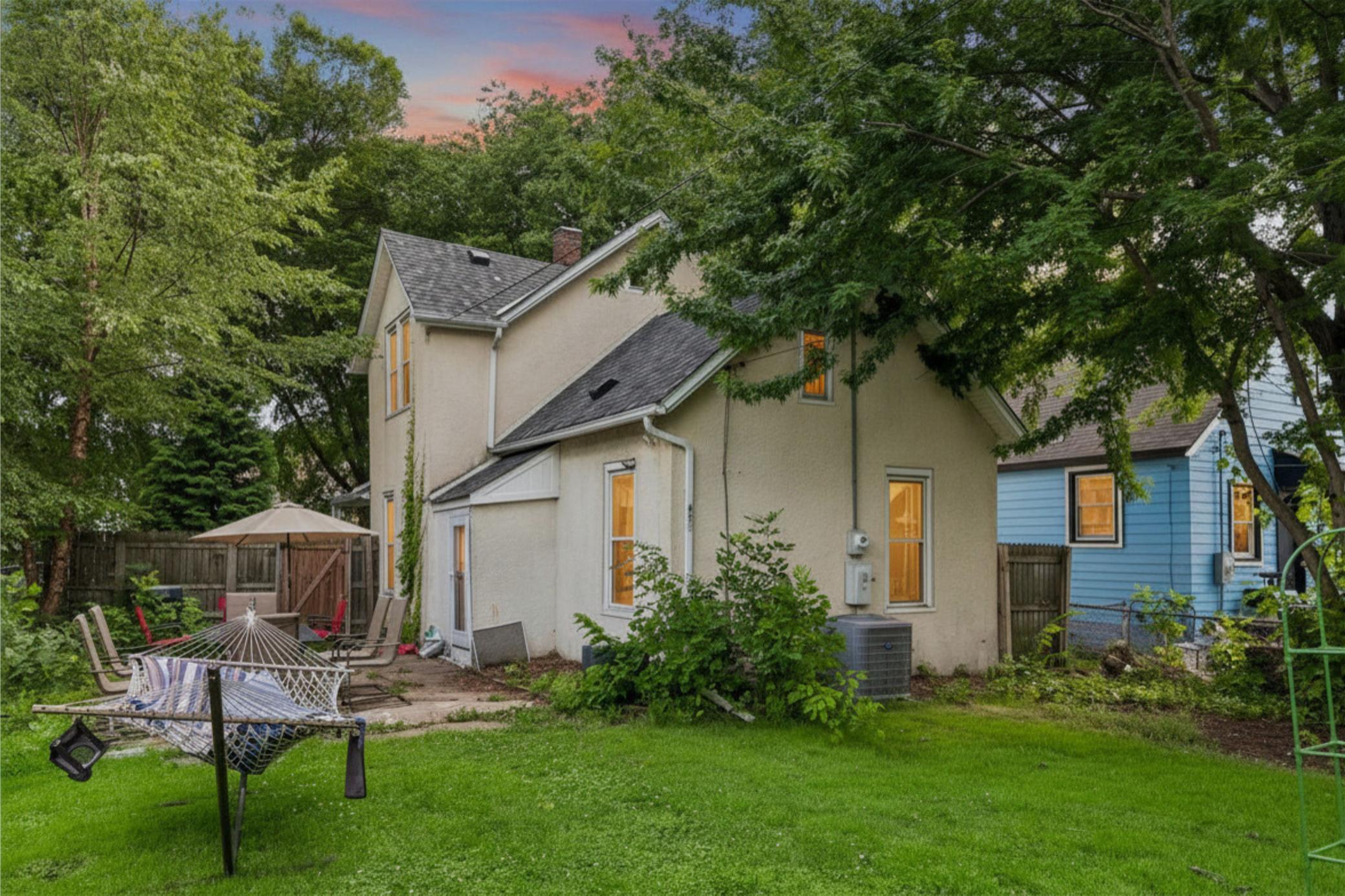 663 Van Buren Avenue