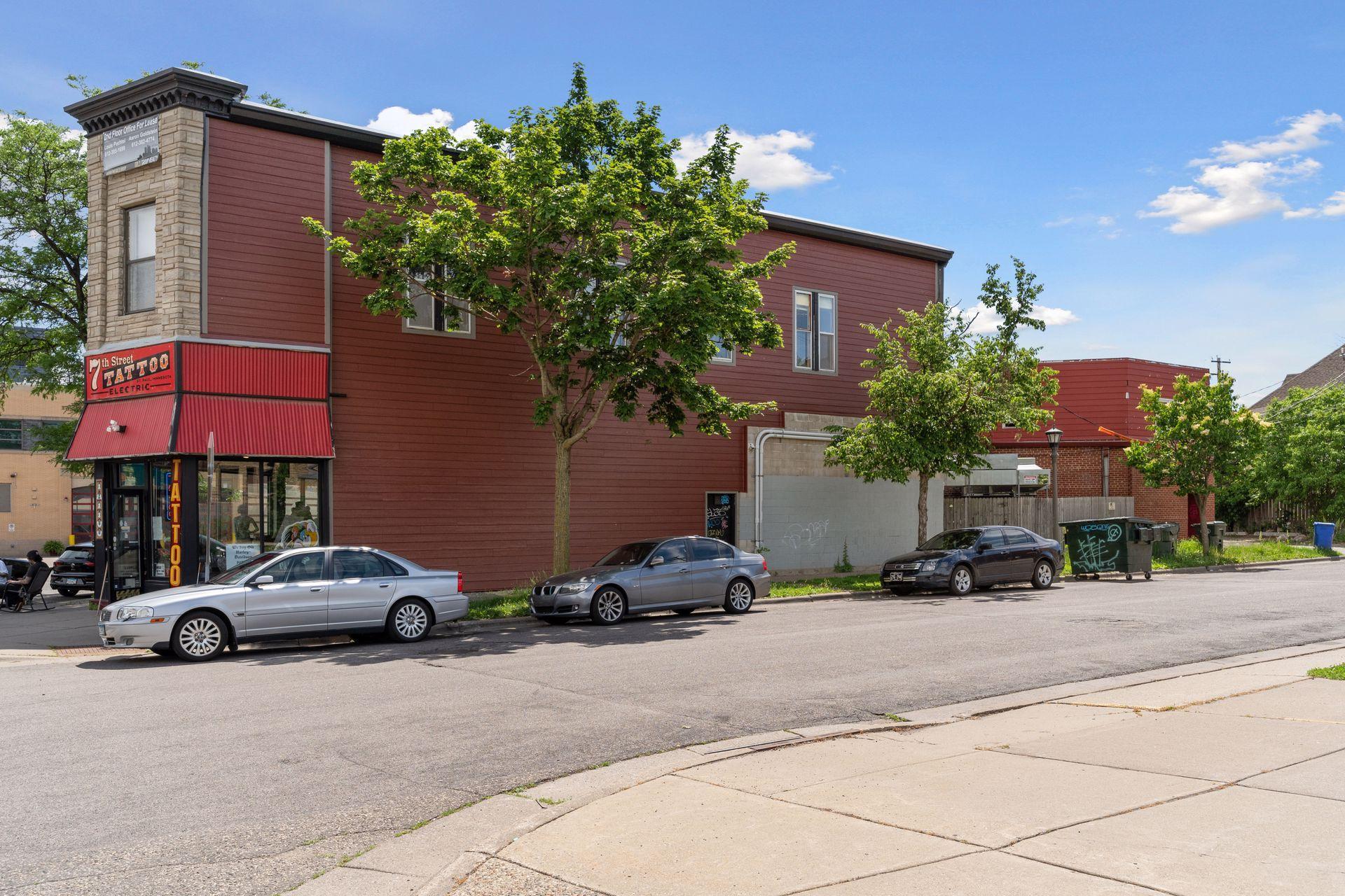 965 7th Street W