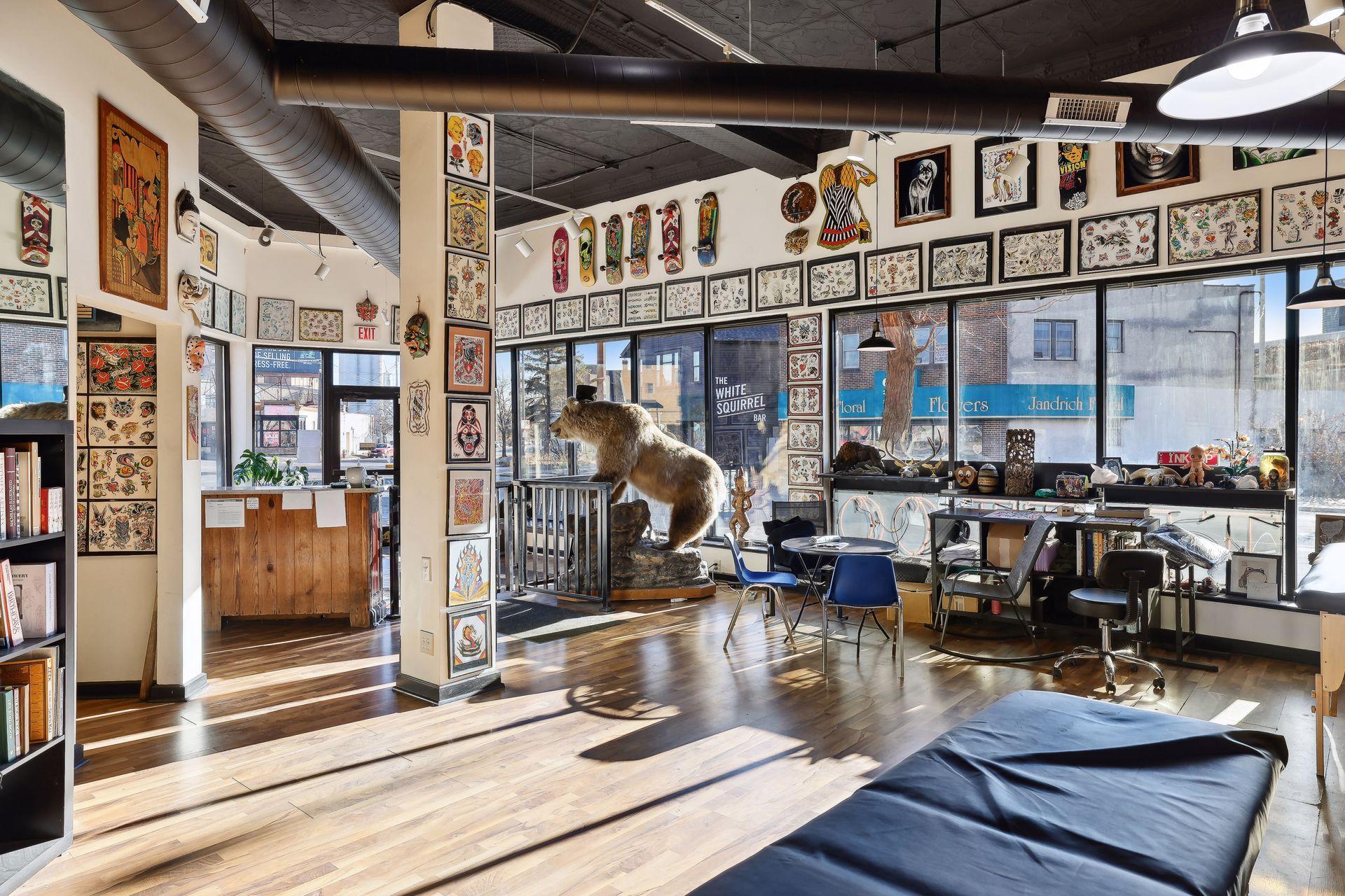 965 7th Street W