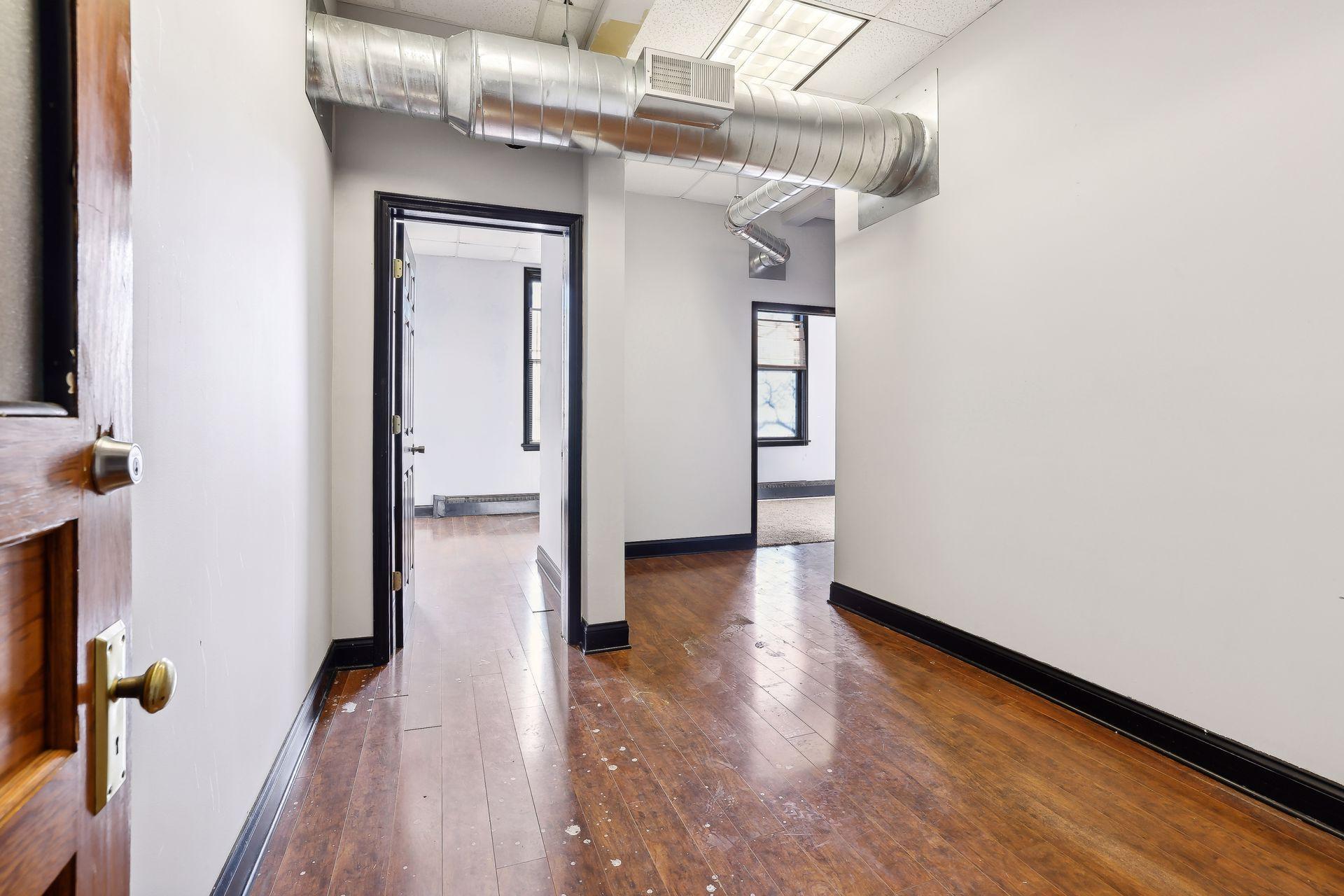 965 7th Street W