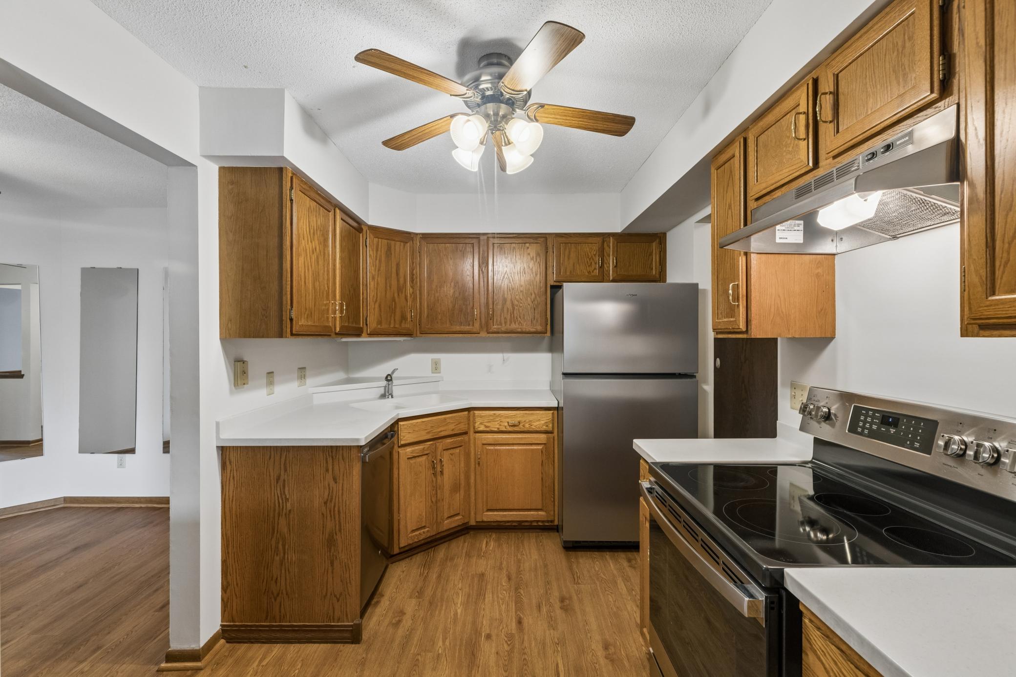 1034 Cleveland Avenue S Unit: 105