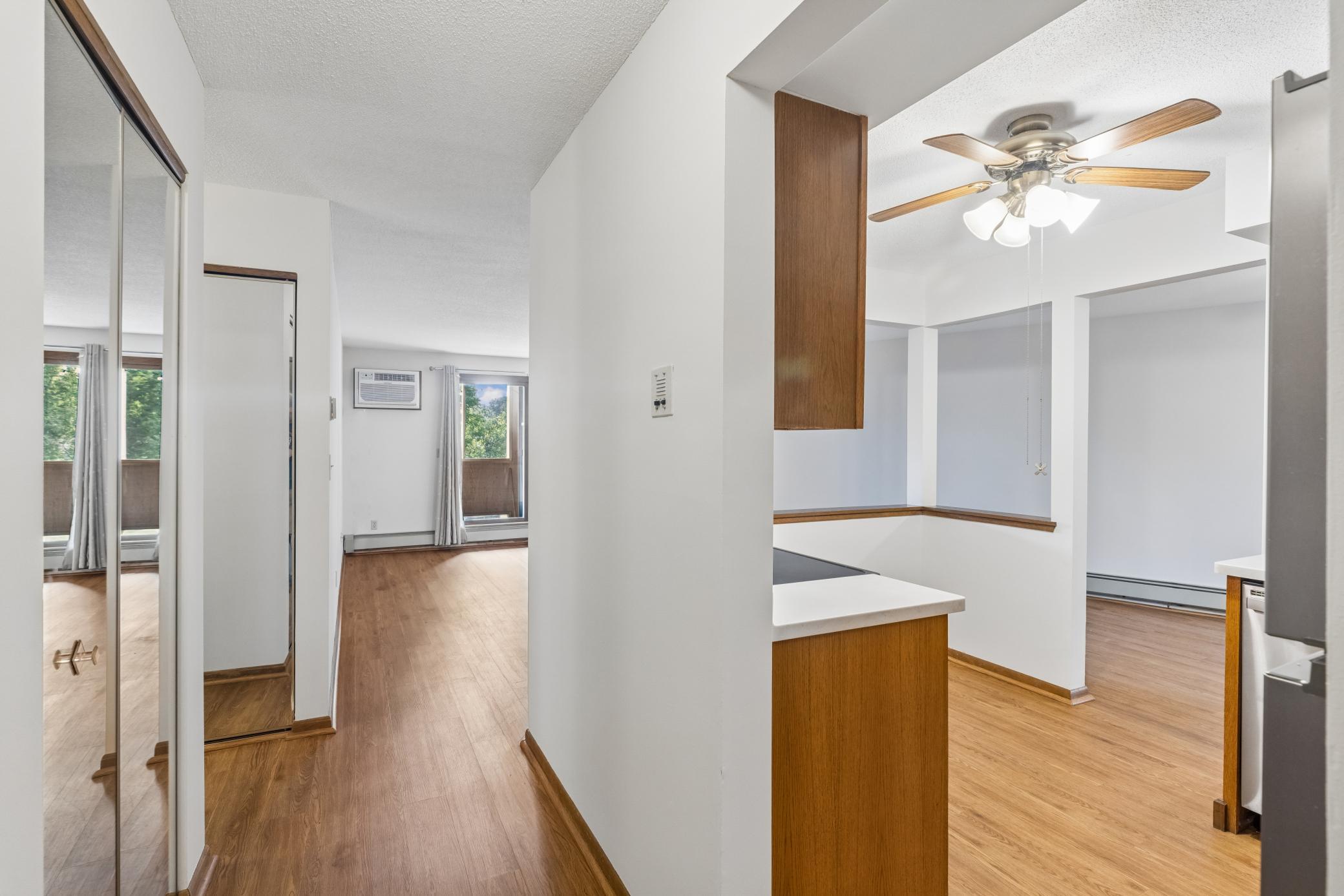 1034 Cleveland Avenue S Unit: 105