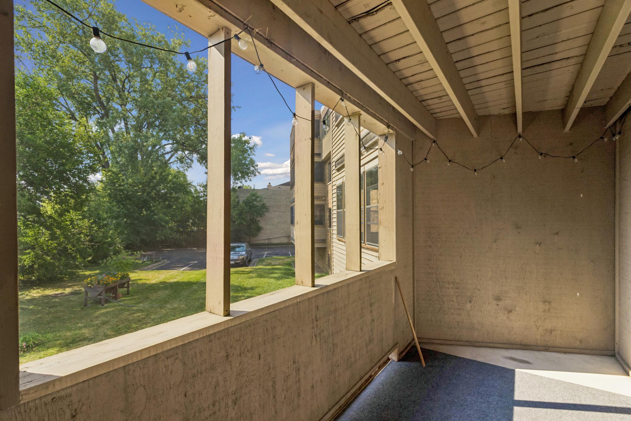 1034 Cleveland Avenue S Unit: 105